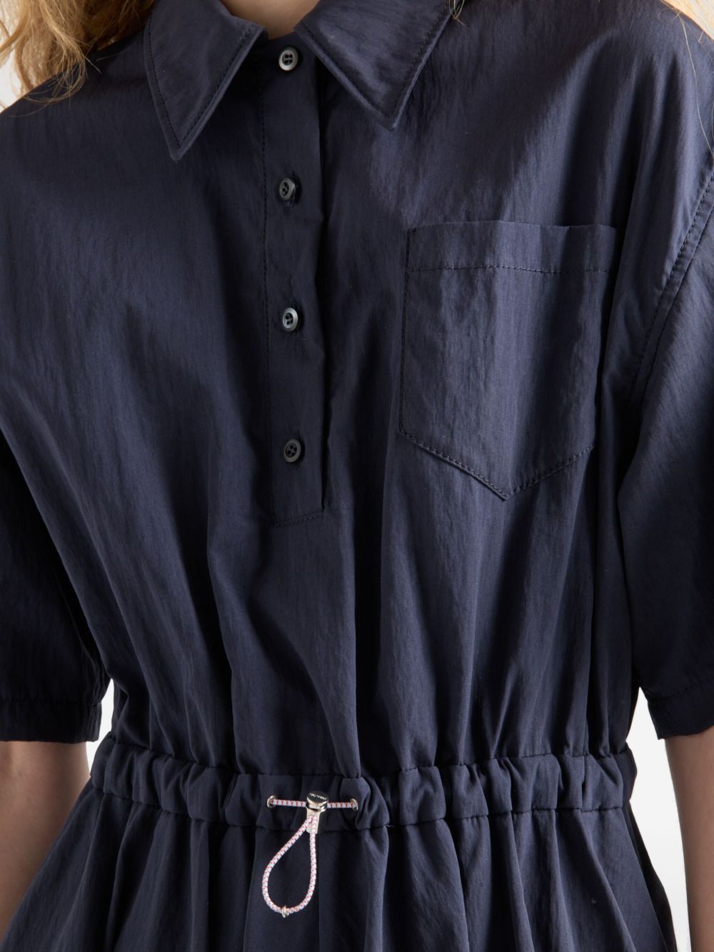 Prada Prada Short Sleeves Dress In Pongè Tec tag size 44 Women - USA Duties Paid Size M / US 6-8 / IT 42-44 - 2 Thumbnail