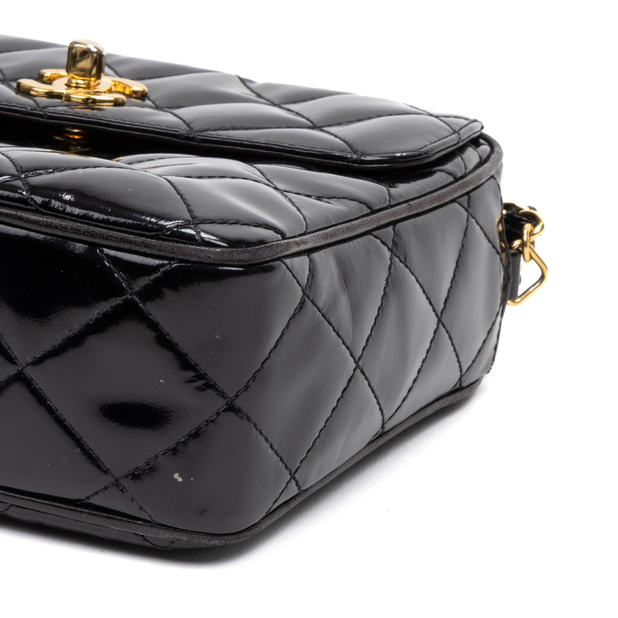 Chanel Front Flap Camera Crossbody Size ONE SIZE - 8 Thumbnail