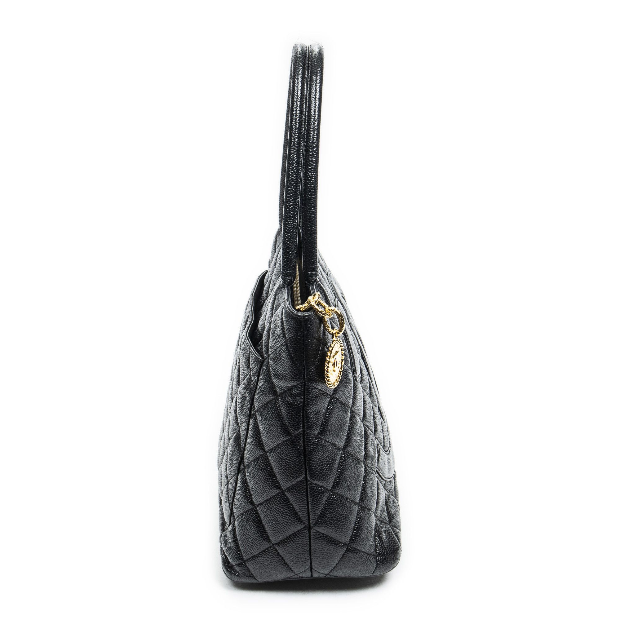 Chanel CC Timeless Medallion Tote Size ONE SIZE - 4 Thumbnail