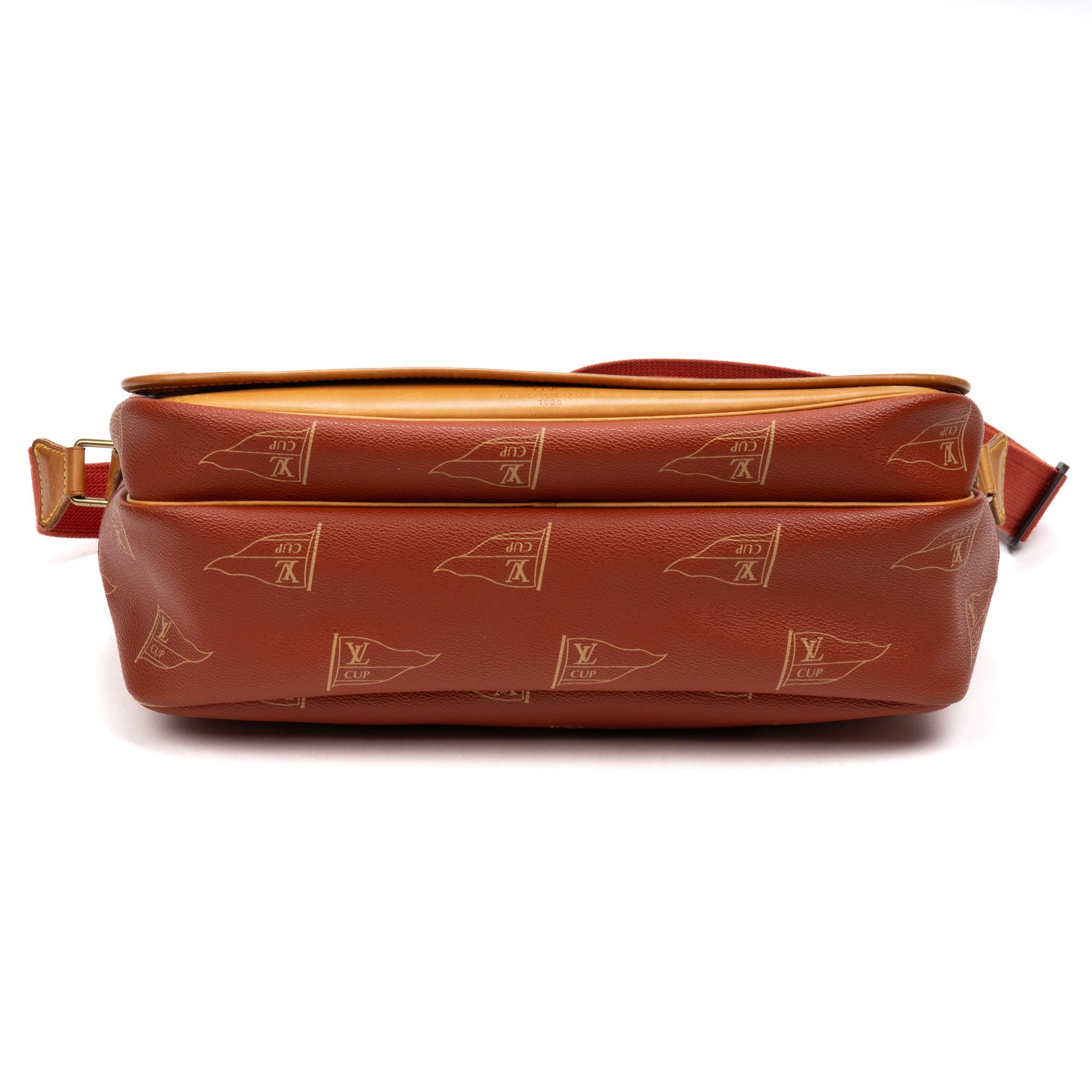 Louis Vuitton Ltd. Ed. LV America's Cup Touquet Size ONE SIZE - 6 Thumbnail