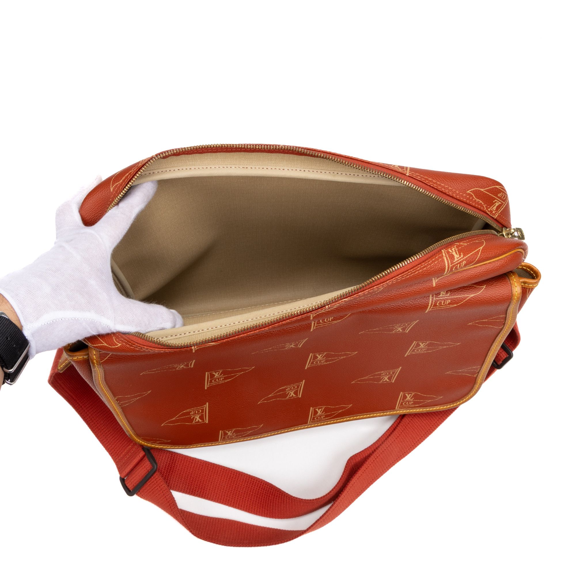 Louis Vuitton Ltd. Ed. LV America's Cup Touquet Size ONE SIZE - 10 Thumbnail