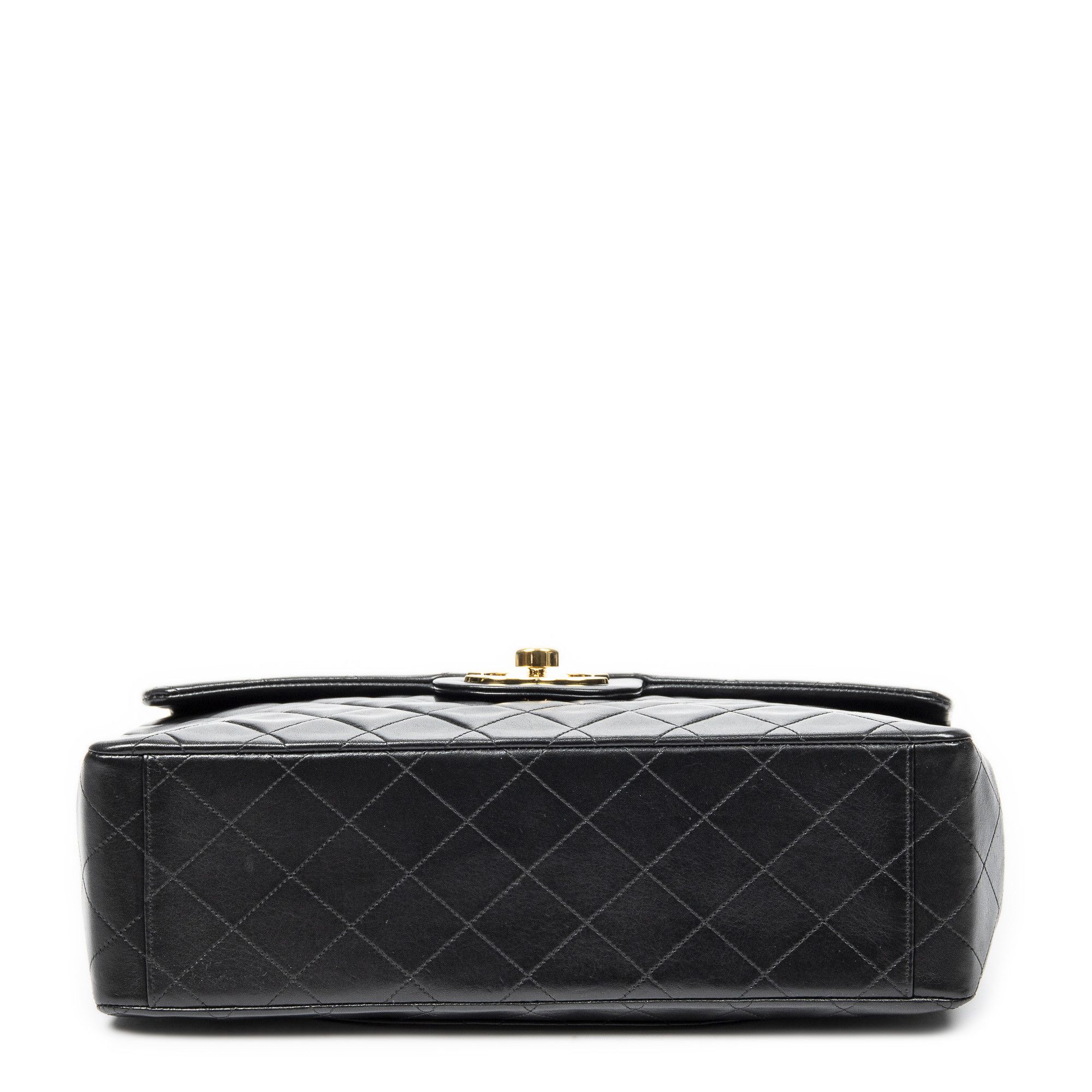Chanel Maxi Jumbo XL Flap Size ONE SIZE - 6 Thumbnail