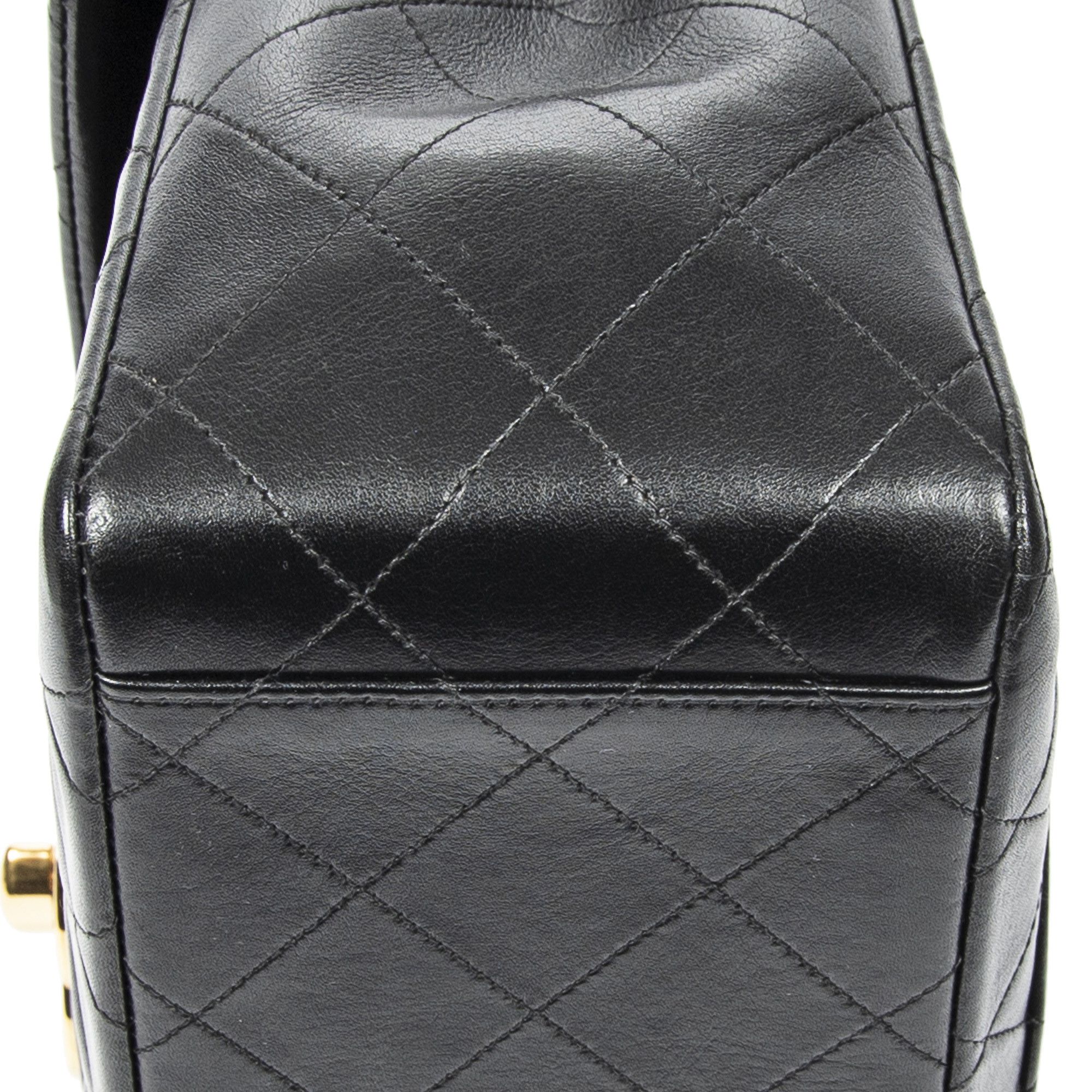 Chanel Maxi Jumbo XL Flap Size ONE SIZE - 8 Thumbnail