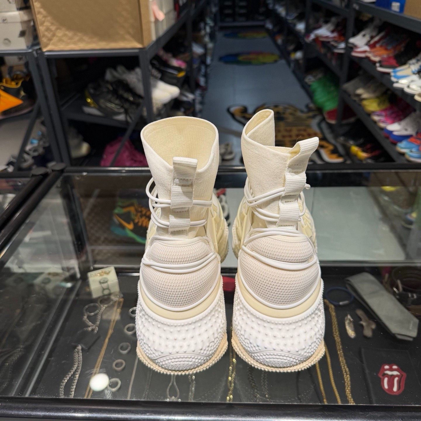 Balmain Balmain Lowtop Sneakers 11.5 Men Size US 11.5 / EU 44-45 - 3 Thumbnail