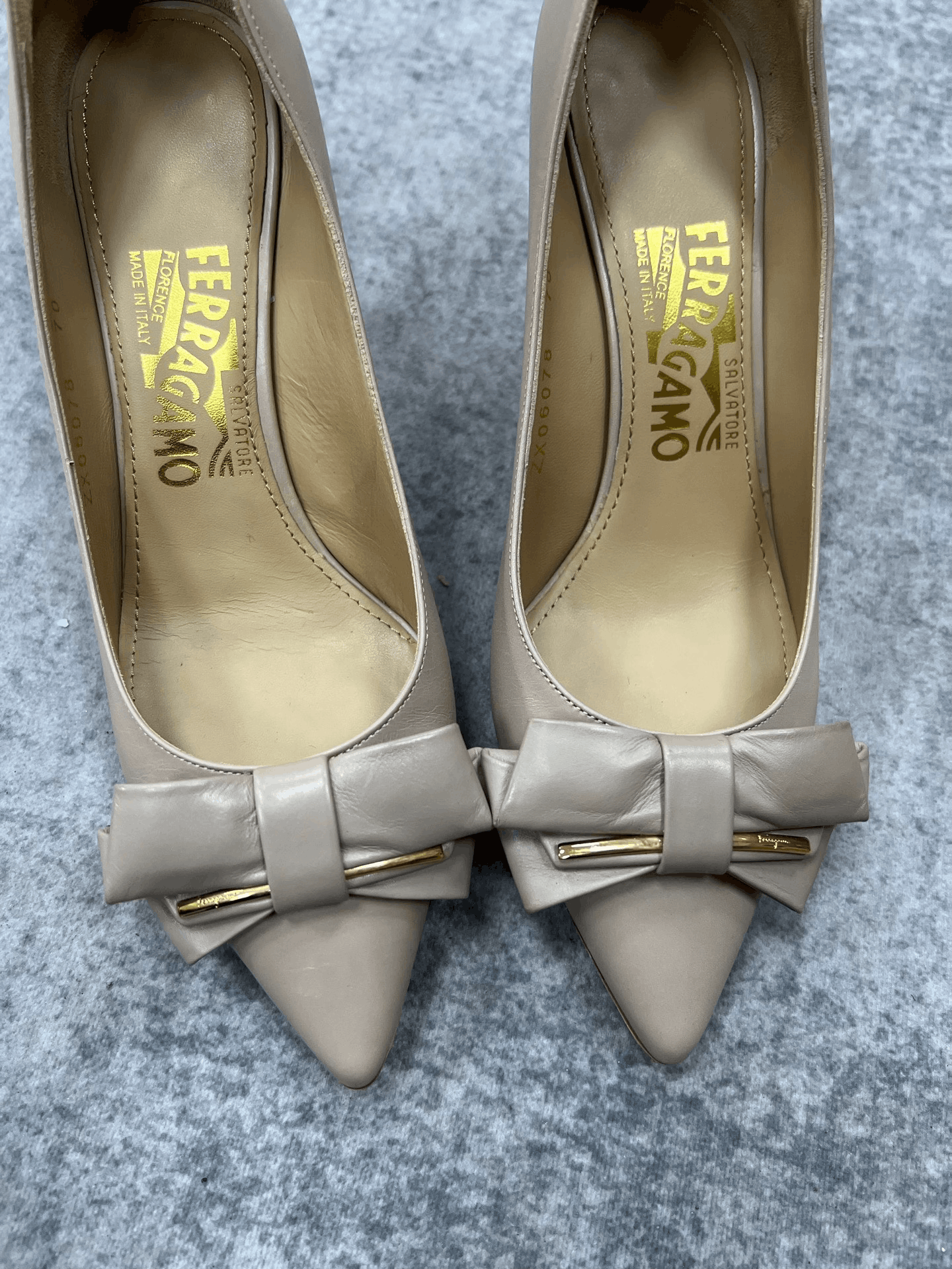Salvatore Ferragamo Salvatore Ferragamo Lowtop Sneakers us_7 Women Size US 7 / IT 37 - 2 Thumbnail