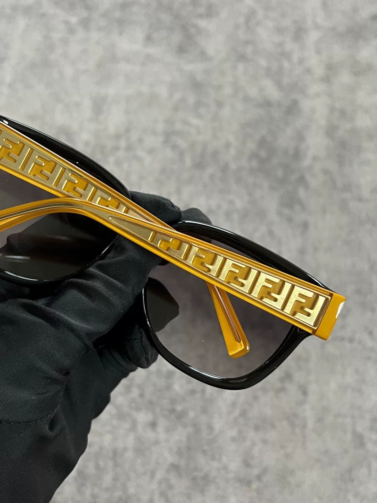 Fendi Fendi Sunglasses one size Men Size ONE SIZE - 3 Thumbnail