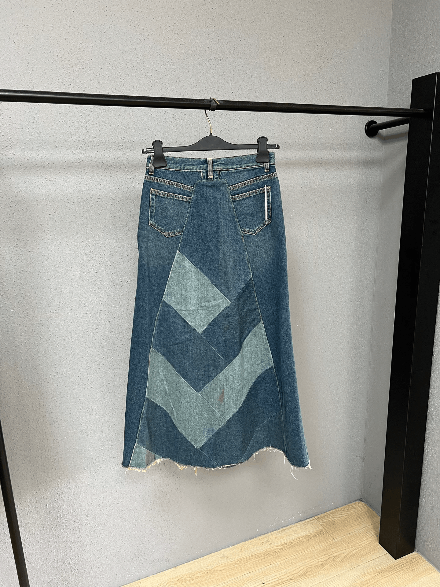 Saint Laurent Paris Saint Laurent Paris Denim Skirt 26 Women Size 26" / US 2 / IT 38 - 2 Thumbnail