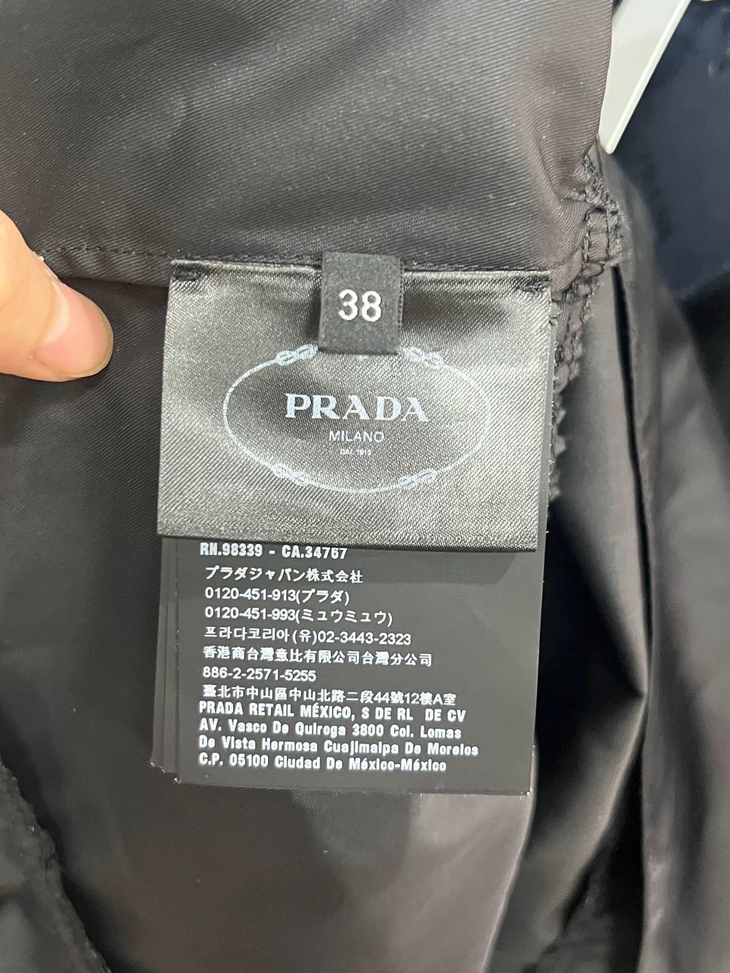 Prada Prada Nylon T-Shirt M Women Size M / US 6-8 / IT 42-44 - 4 Thumbnail