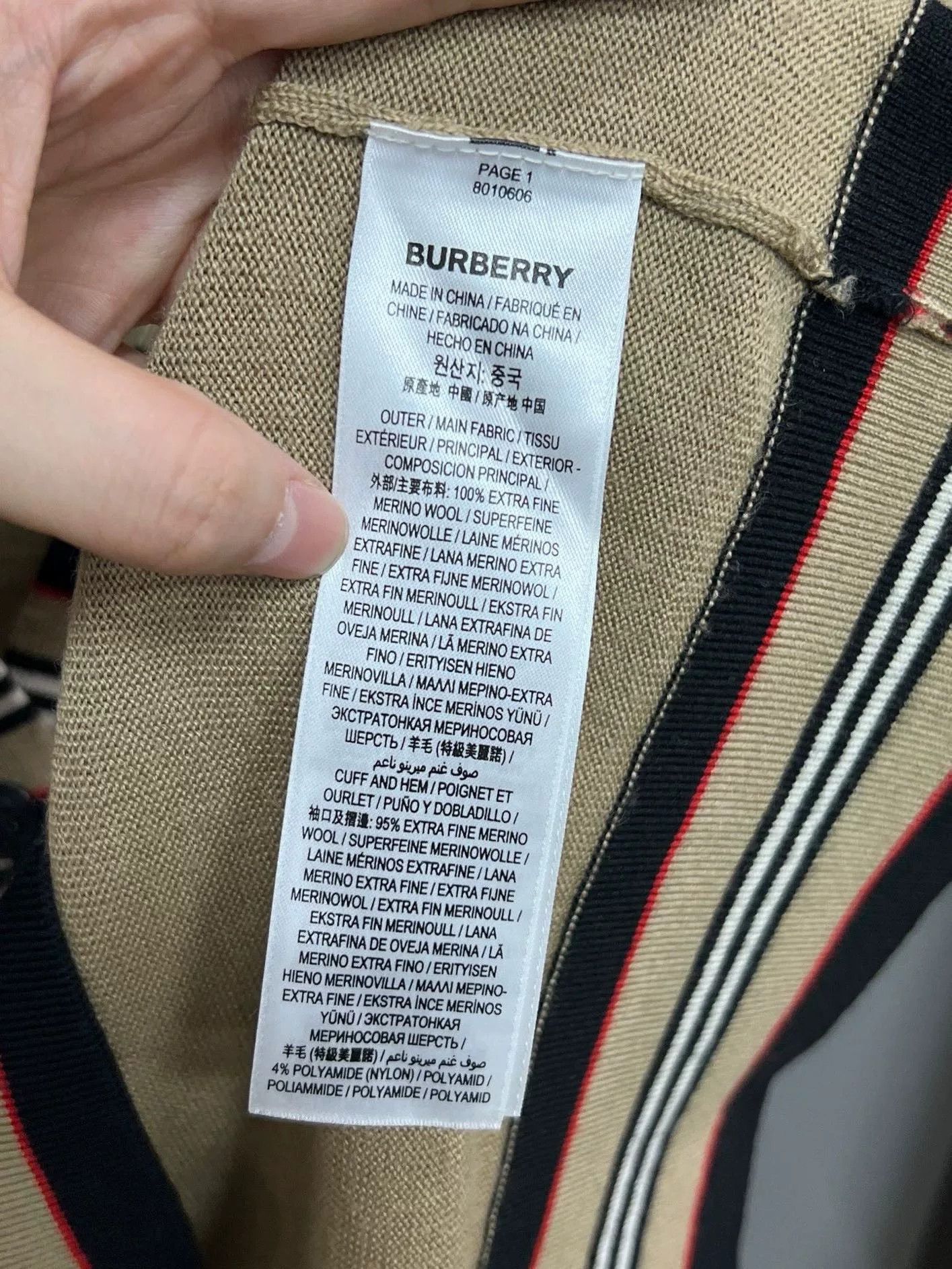 Burberry Burberry Plaid Sweater m Men Size US M / EU 48-50 / 2 - 3 Thumbnail