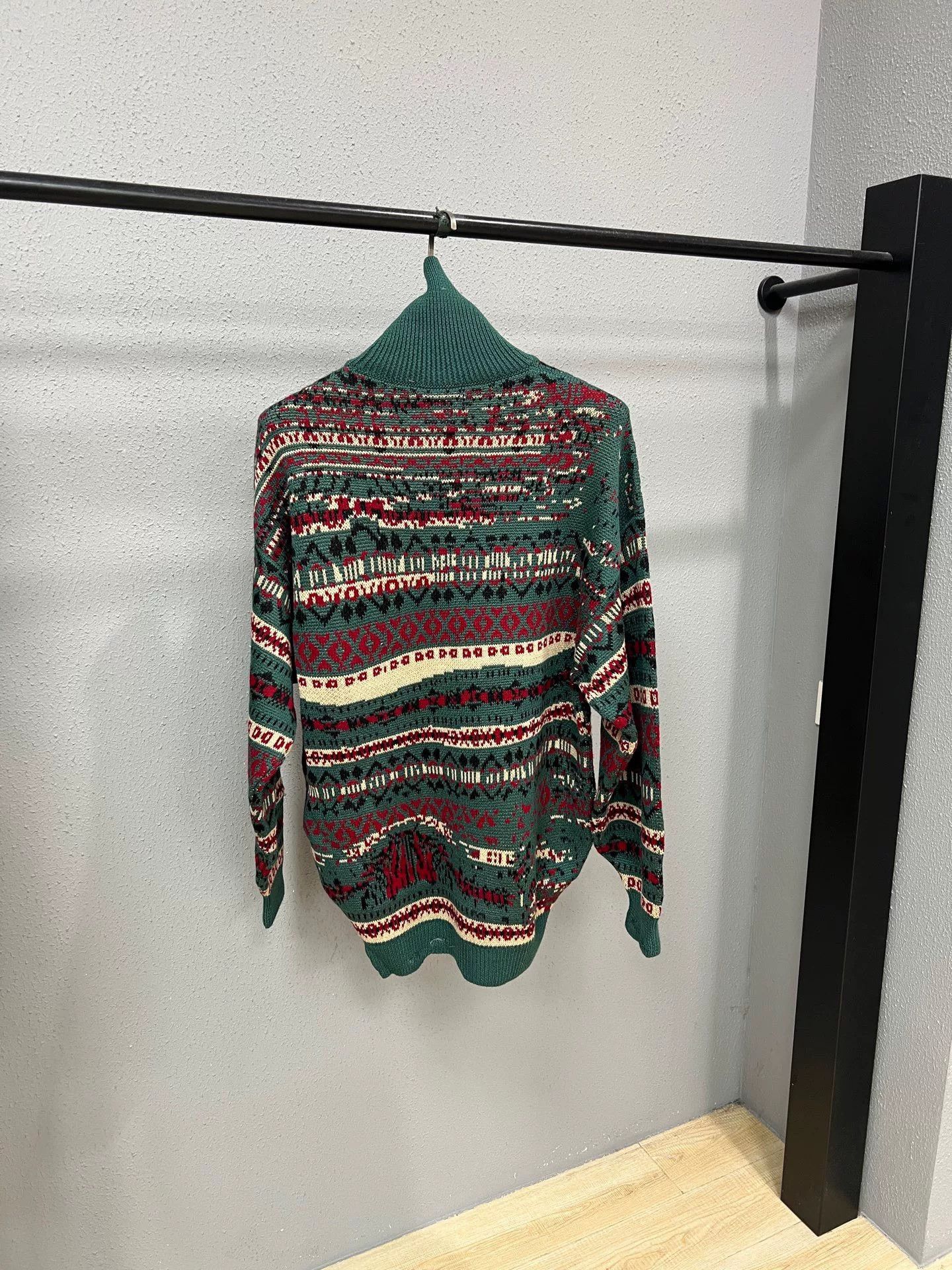 Balenciaga Balenciaga Sweater s Men Size US S / EU 44-46 / 1 - 2 Thumbnail
