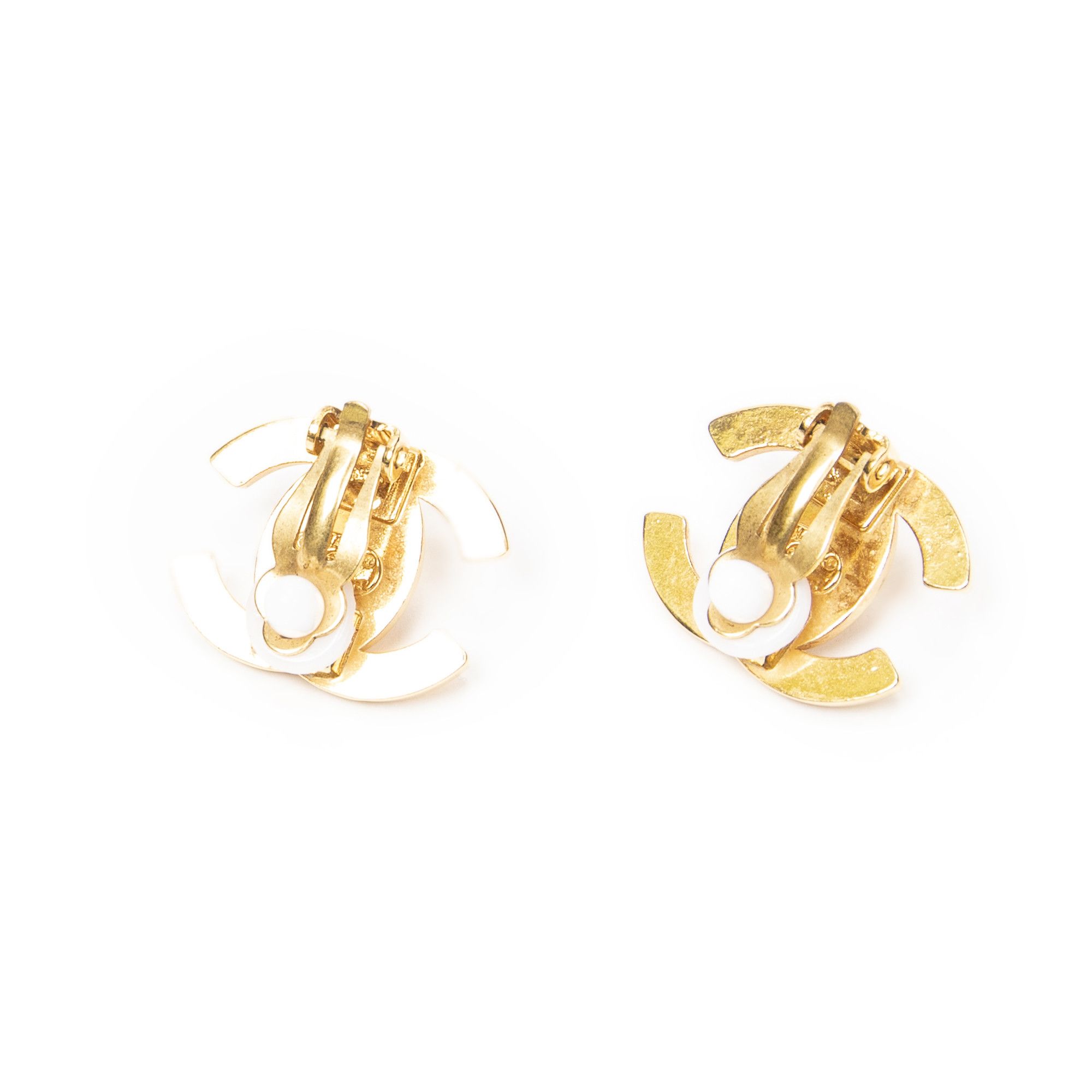 Chanel CC Turn Lock Clip On Earrings Size ONE SIZE - 2 Thumbnail