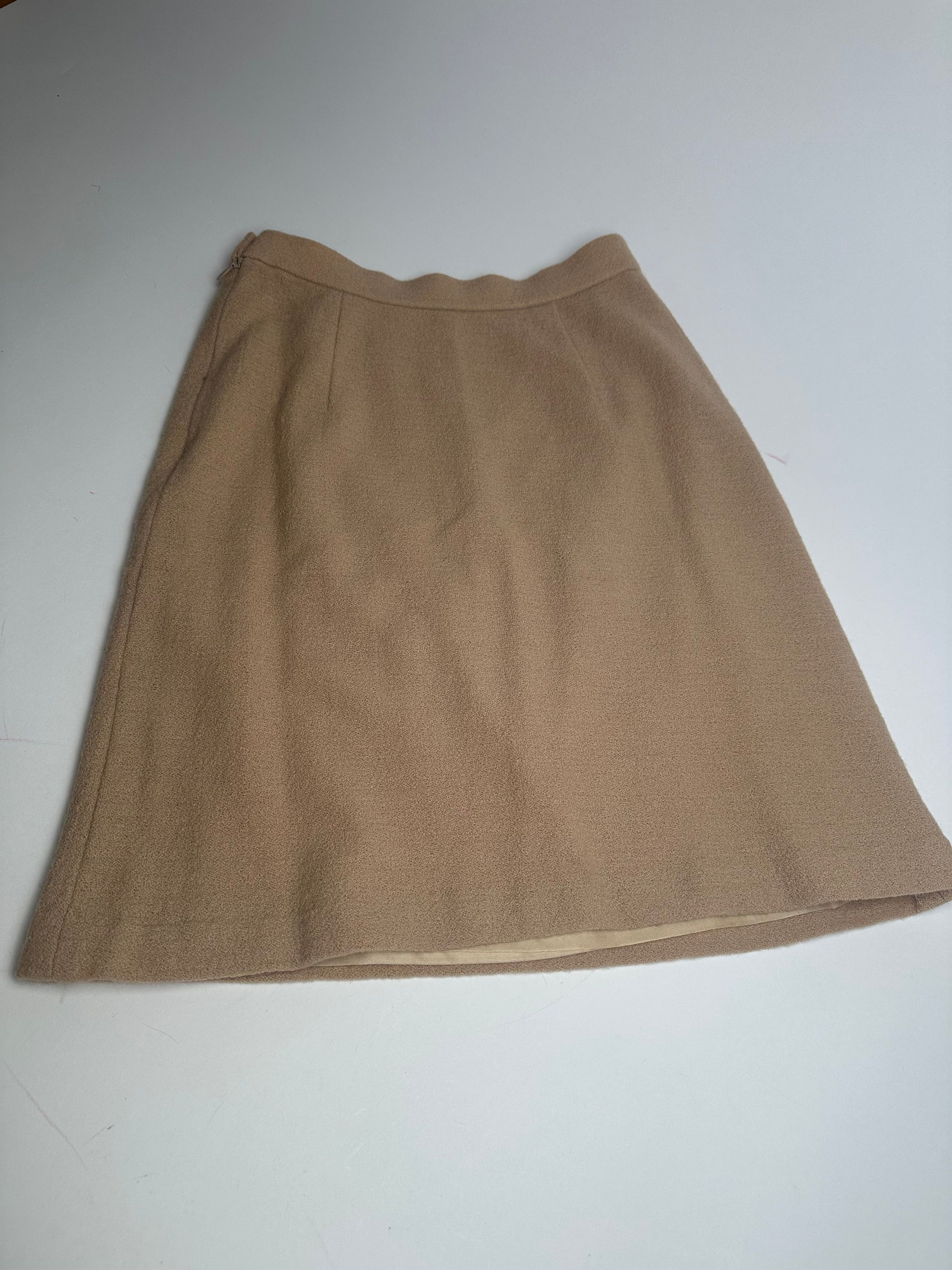 Balenciaga Vintage Wool Twin Set Camel 38/M Size M / US 6-8 / IT 42-44 - 11 Thumbnail