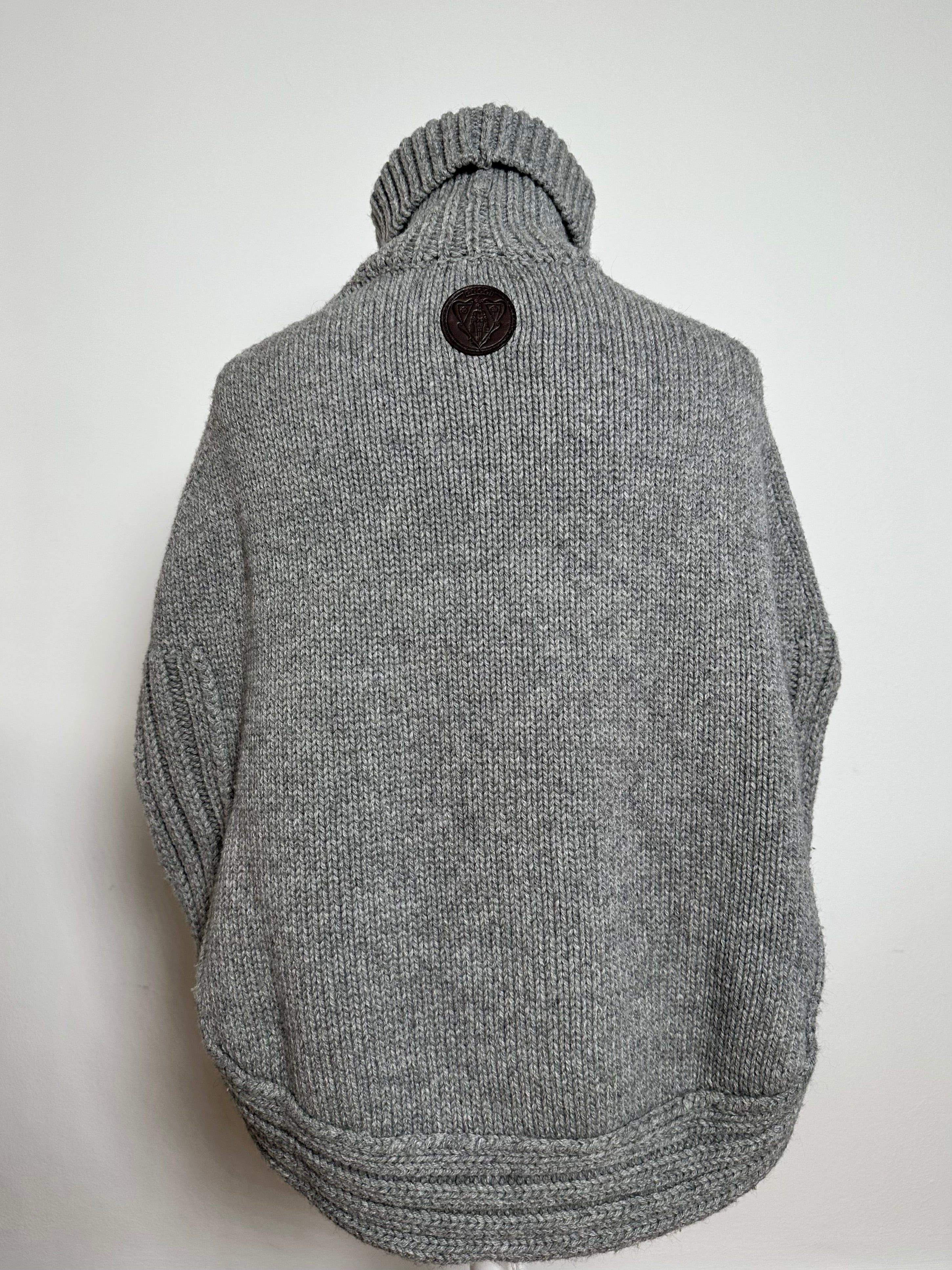 Gucci Vintage Wool Poncho Grey M Size M / US 6-8 / IT 42-44 - 11 Thumbnail