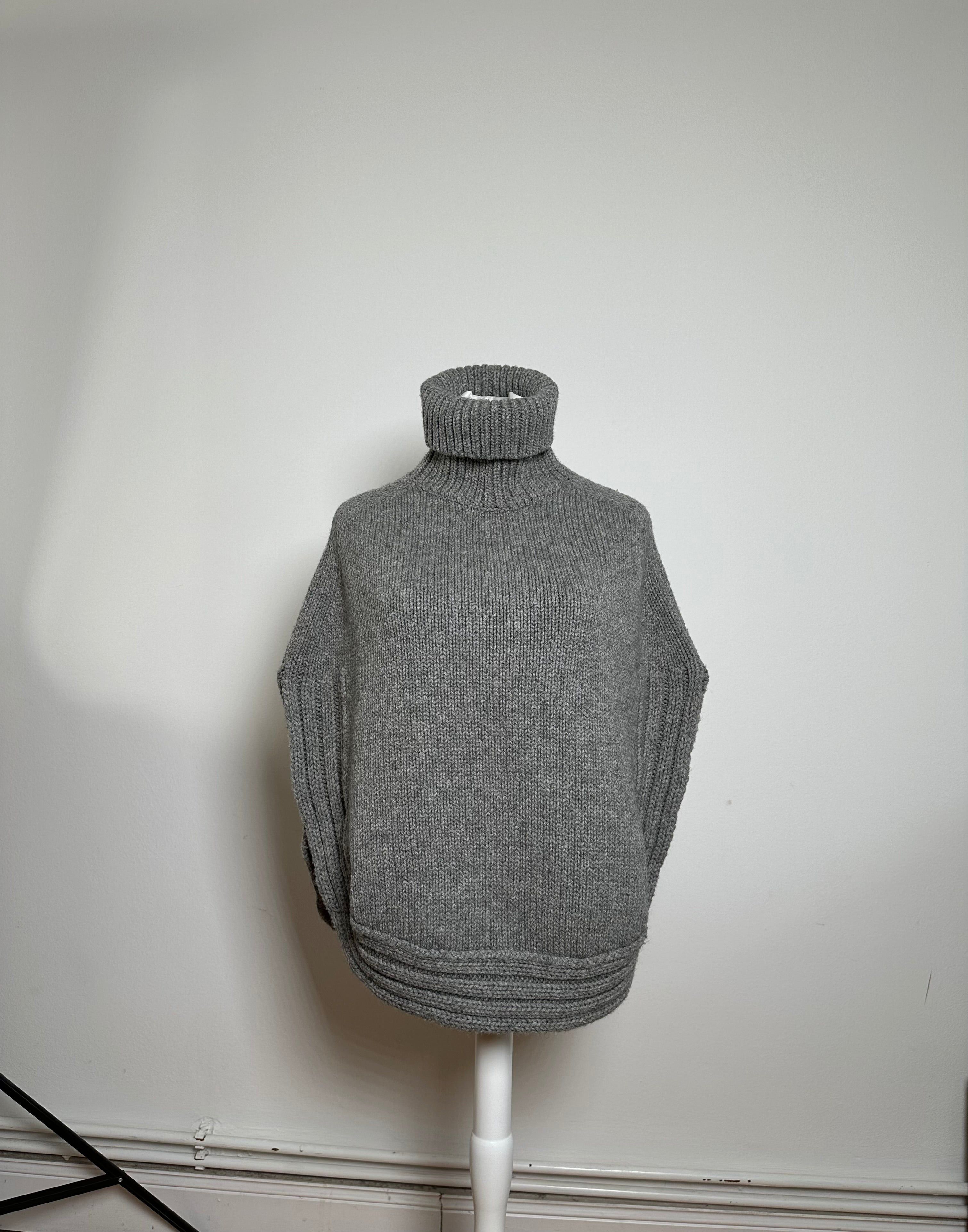 Gucci Vintage Wool Poncho Grey M Size M / US 6-8 / IT 42-44 - 10 Thumbnail