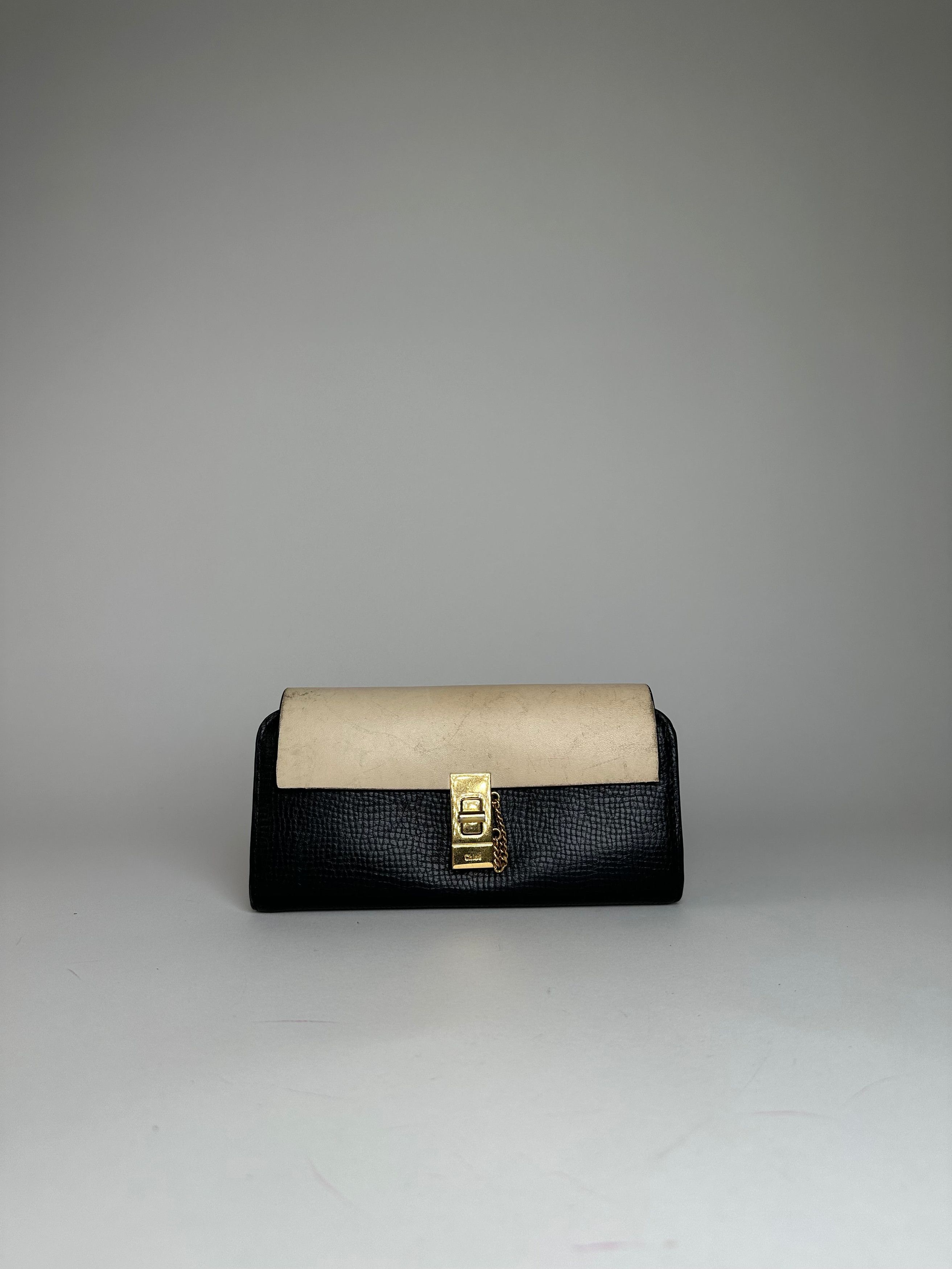 Chloe Vintage Snake Emblossed Leather Wallet Black Beige Size ONE SIZE - 8 Thumbnail
