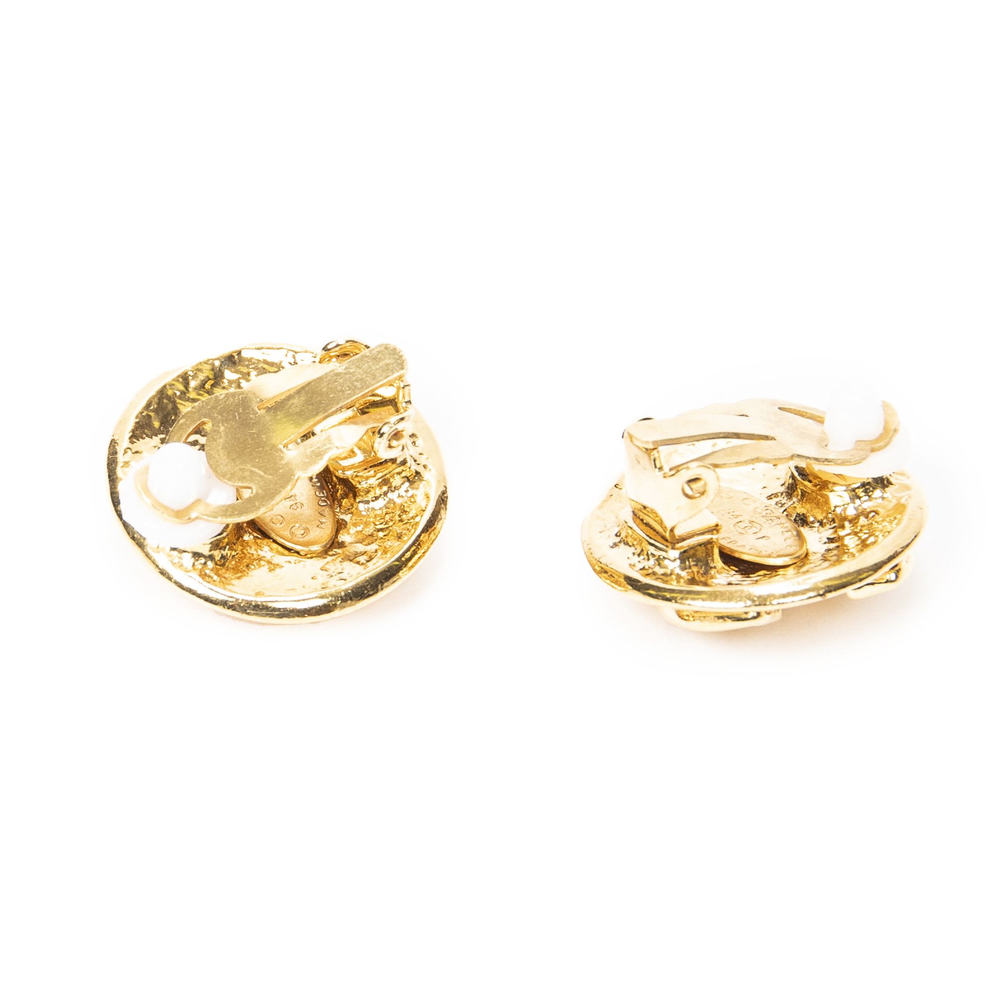 Chanel CC Round Clip On Earrings Size ONE SIZE - 2 Thumbnail