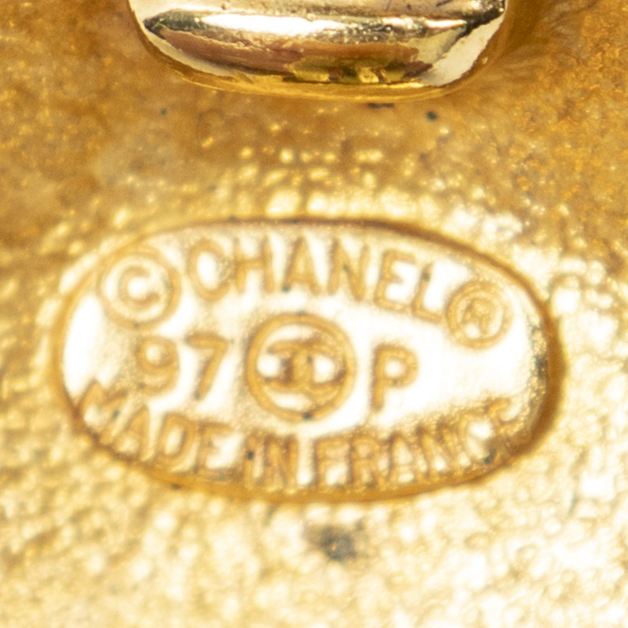 Chanel CC Round Clip On Earrings Size ONE SIZE - 3 Thumbnail