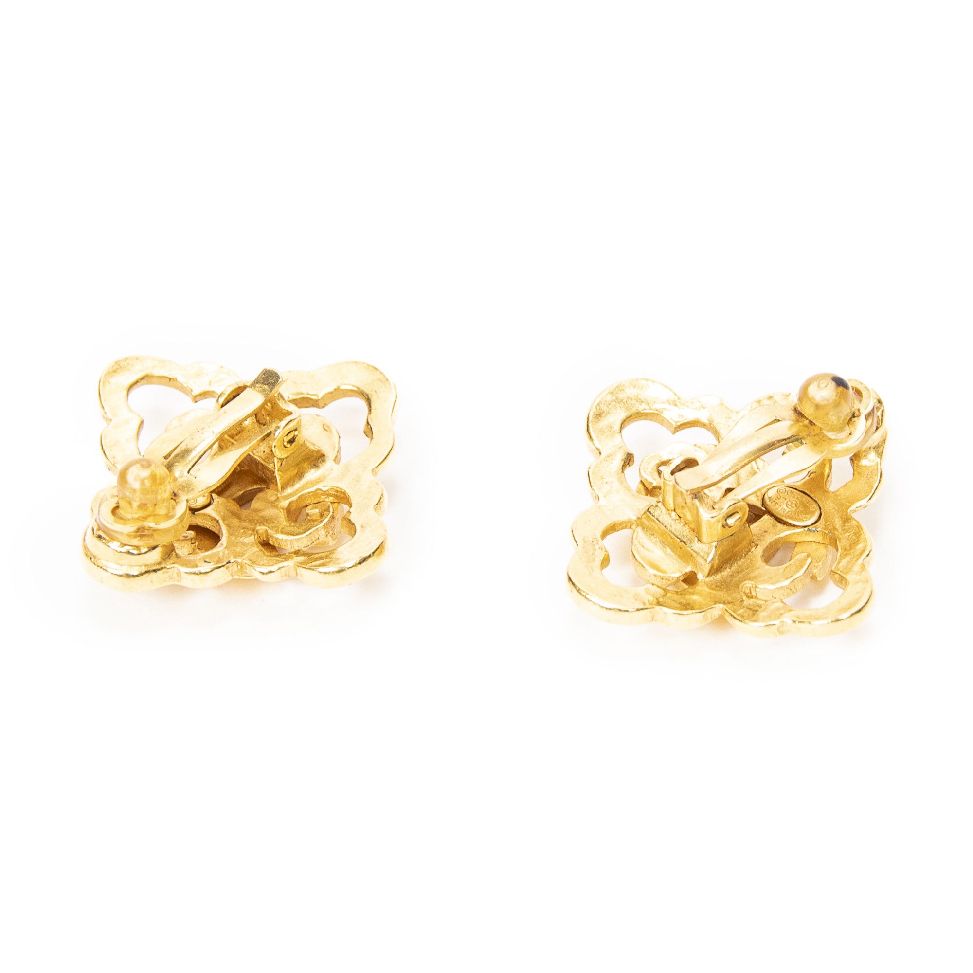 Chanel CC Floral-Shaped Clip On Earrings Size ONE SIZE - 2 Thumbnail