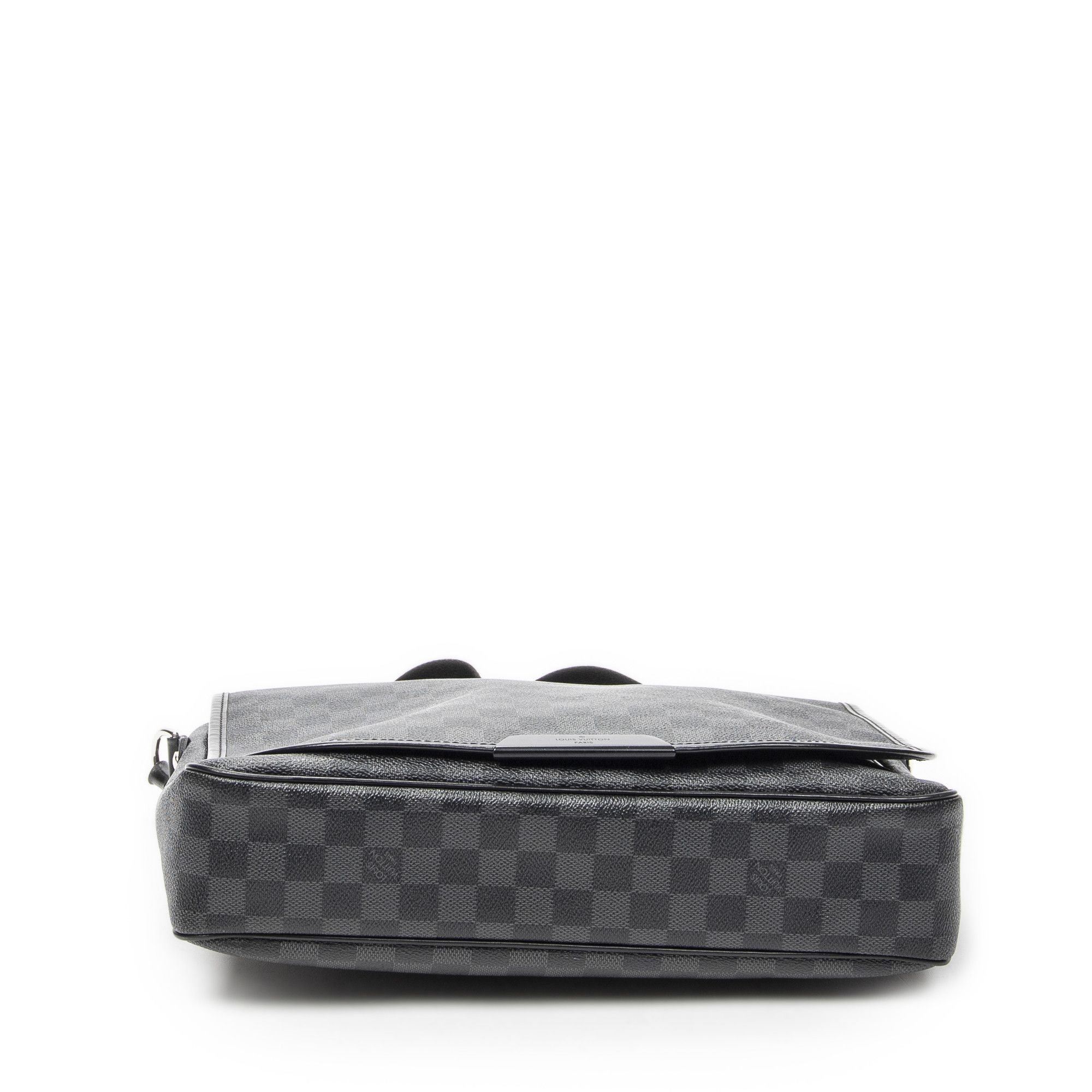 Louis Vuitton Daniel MM Size ONE SIZE - 6 Thumbnail