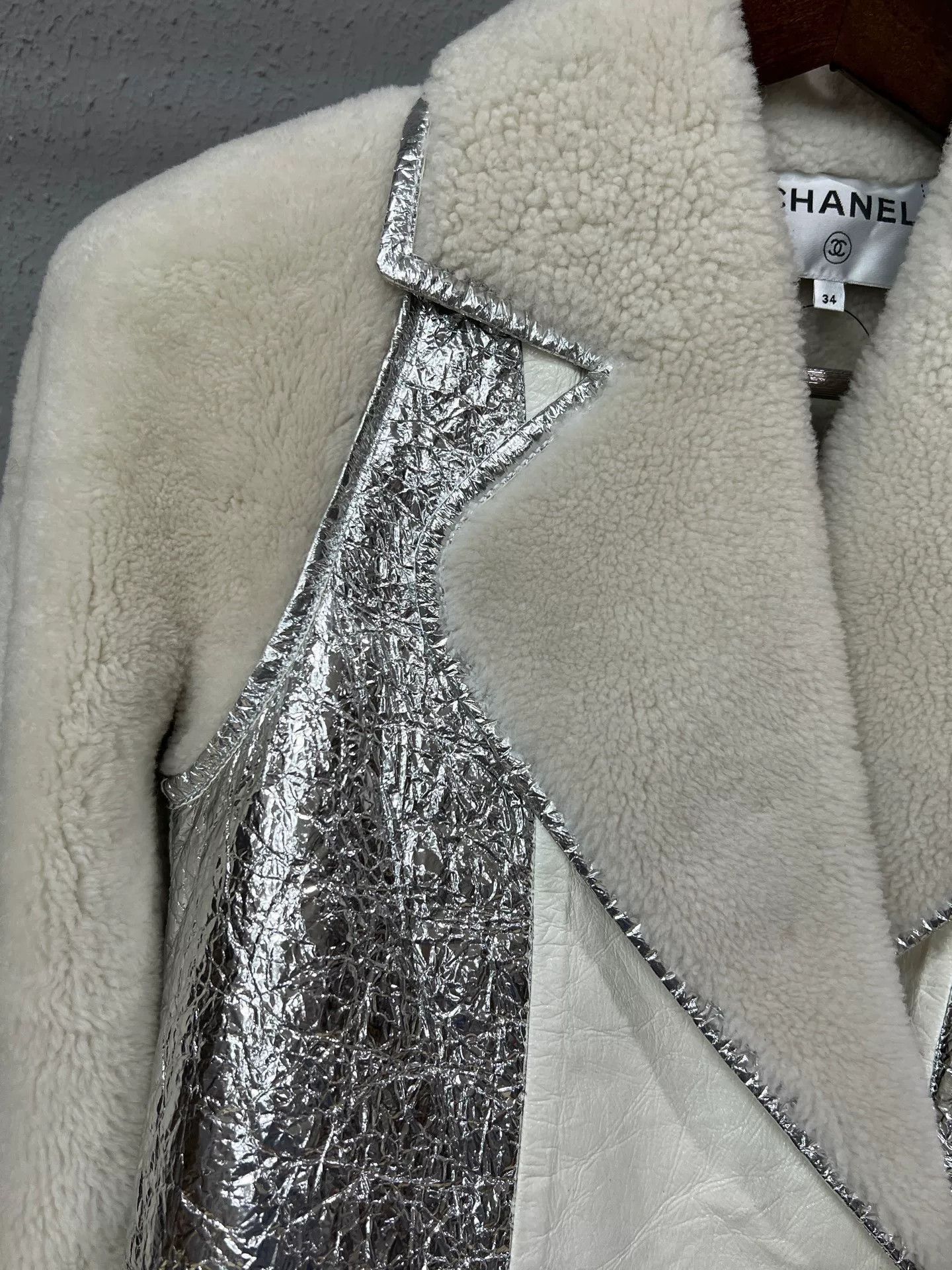 Chanel Chanel Jacket M Women Size M / US 6-8 / IT 42-44 - 4 Thumbnail