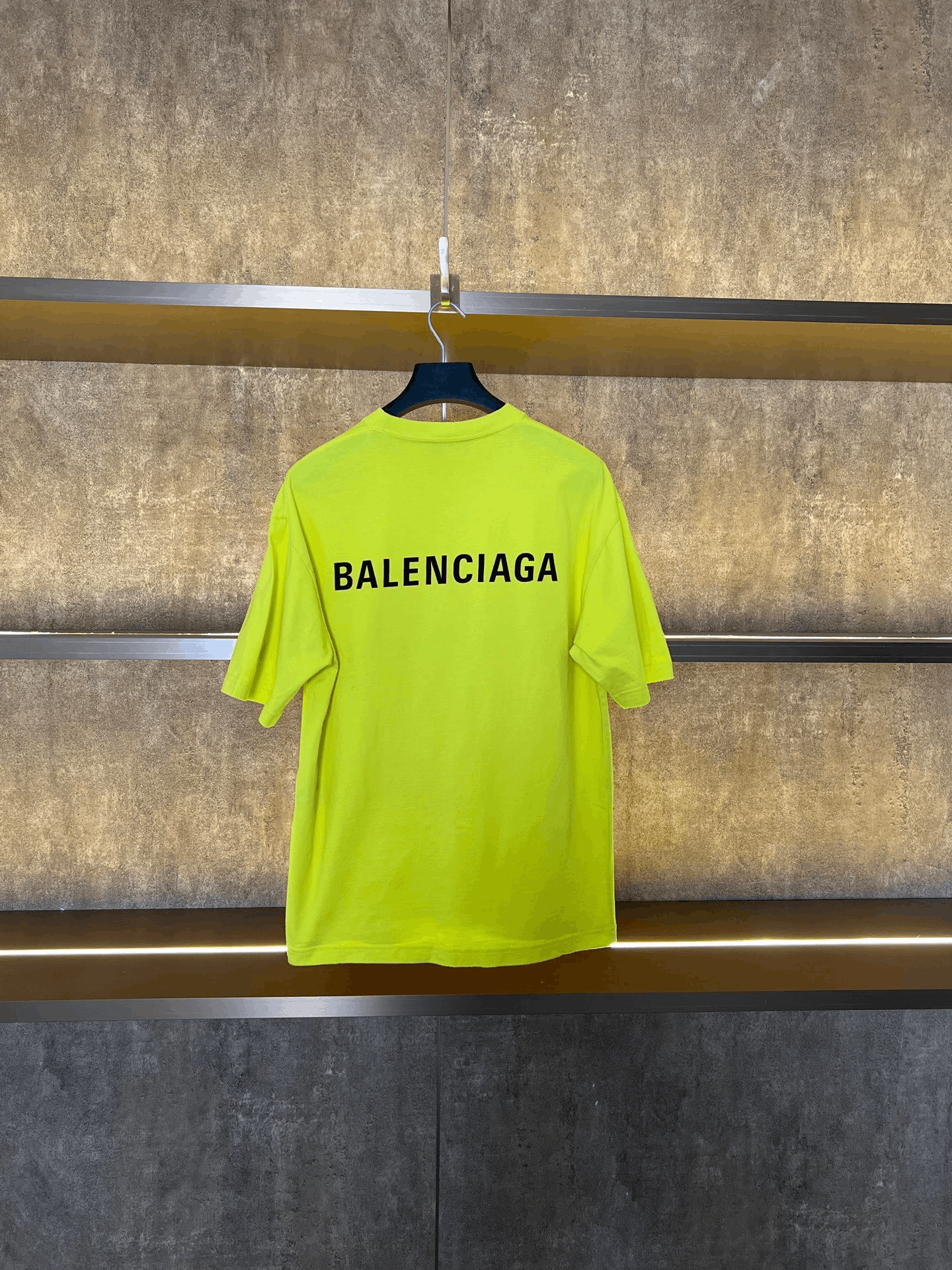 Balenciaga Balenciaga T-Shirt xs Men Size US XS / EU 42 / 0 - 2 Thumbnail