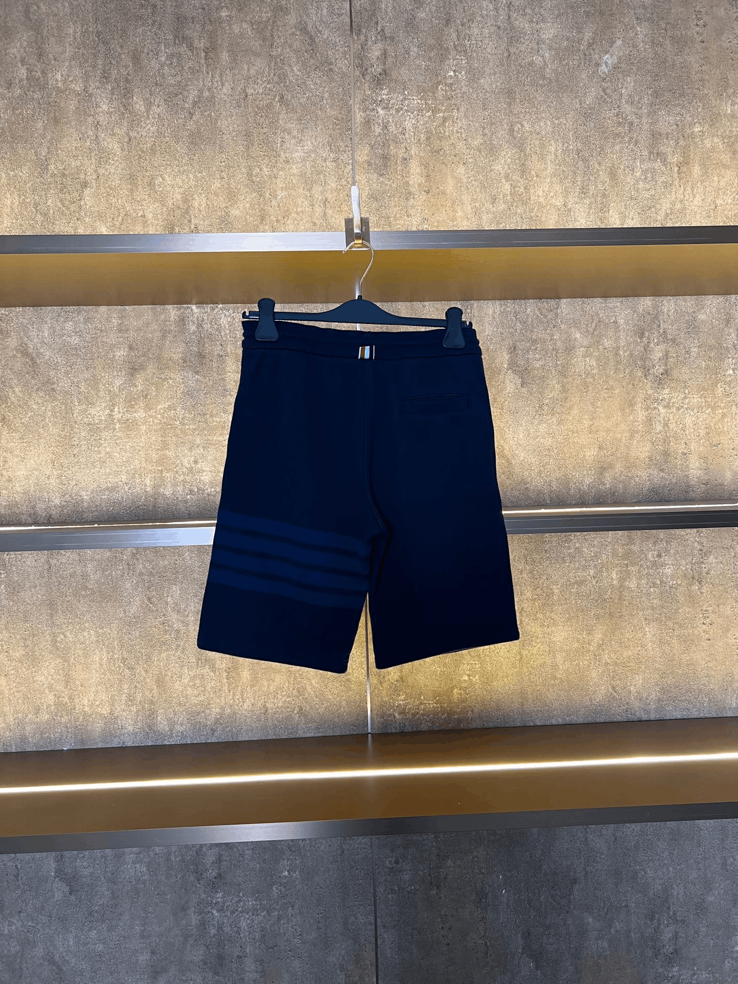 Thom Browne Thom Browne Limited Brown Shorts 30 Men Size US 30 / EU 46 - 2 Thumbnail