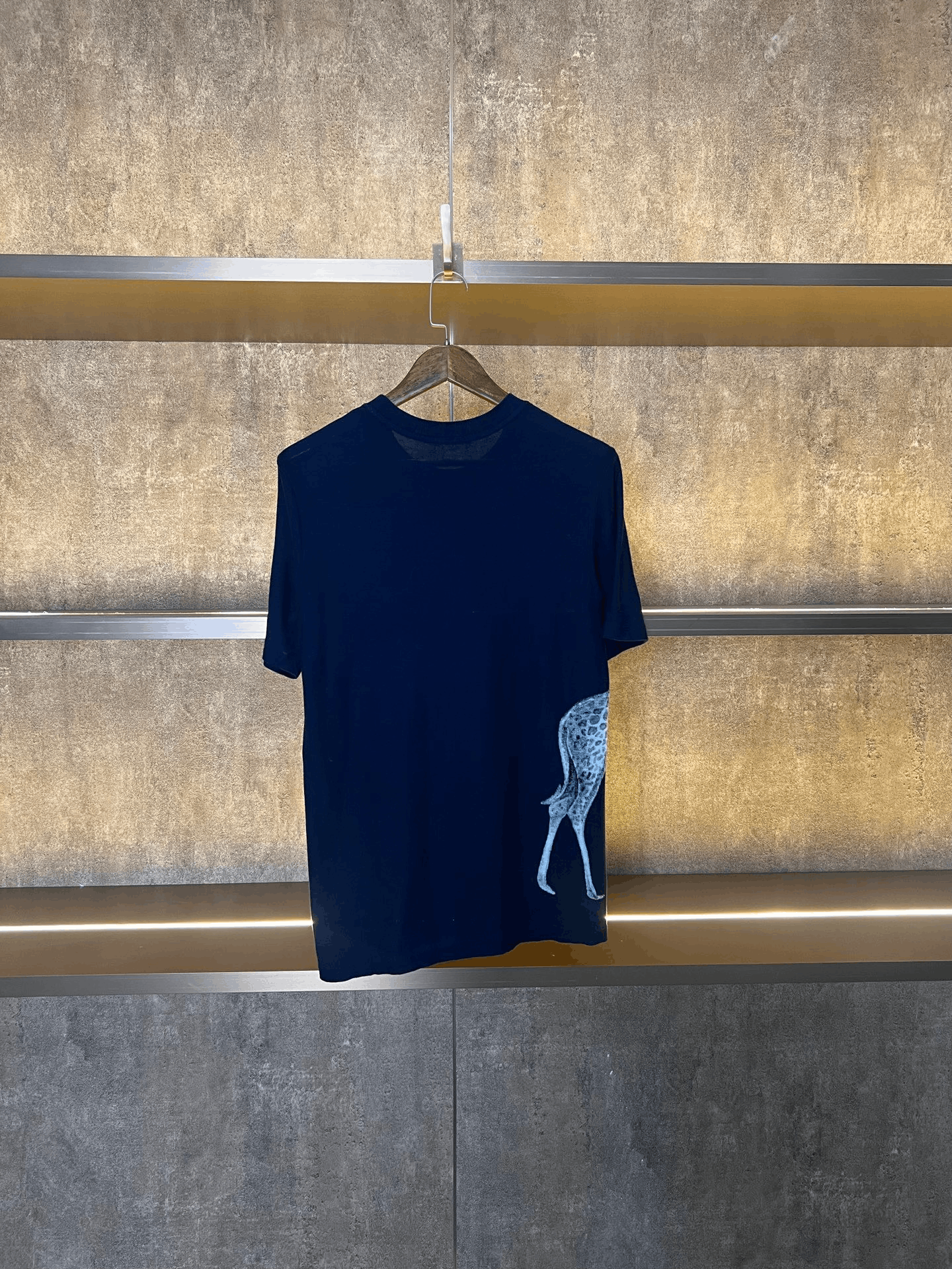 Louis Vuitton Louis Vuitton T-Shirt m Men Size US M / EU 48-50 / 2 - 2 Thumbnail