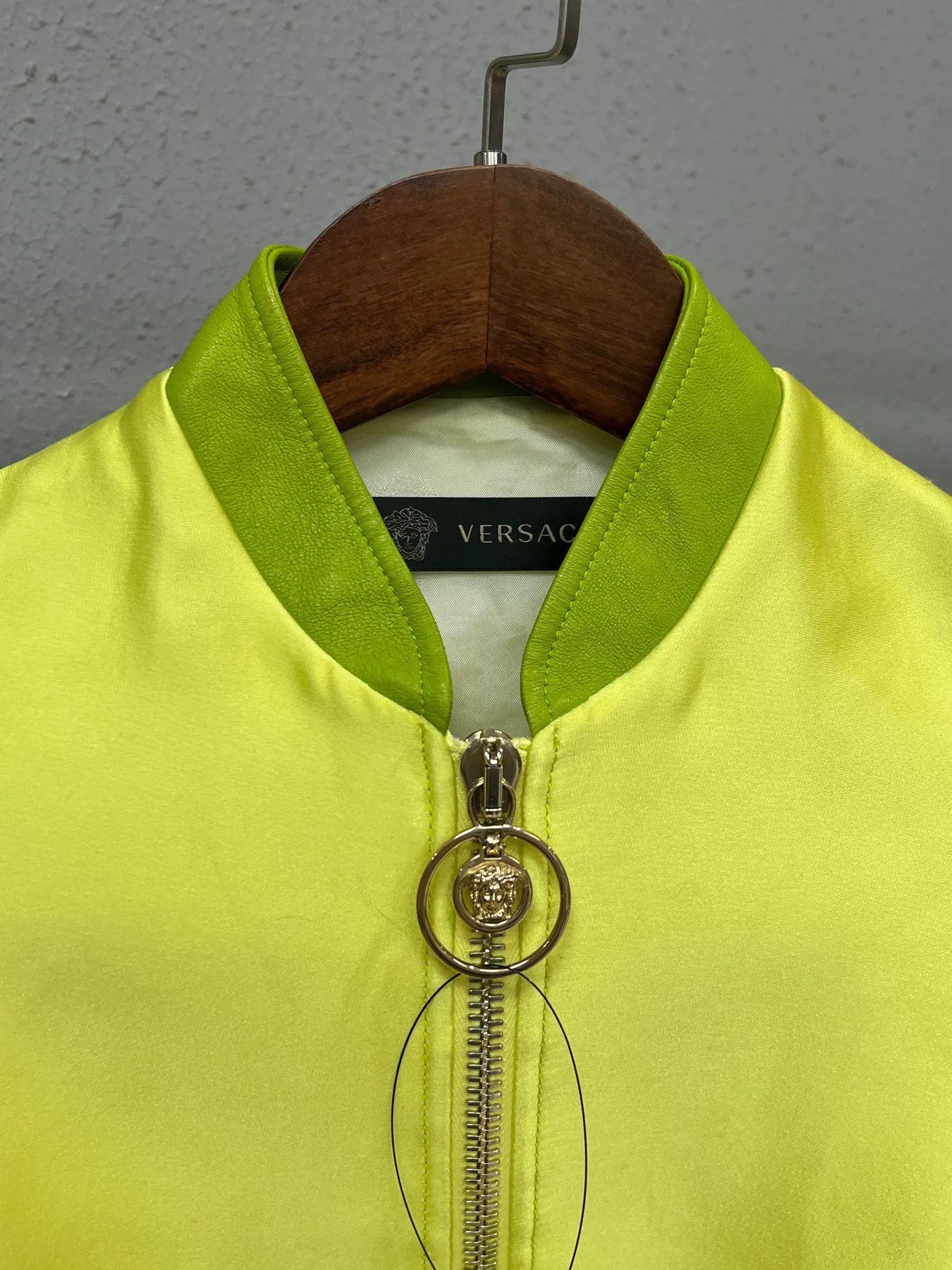 Versace Versace Embroidered Light Jacket m Men Size US M / EU 48-50 / 2 - 3 Thumbnail