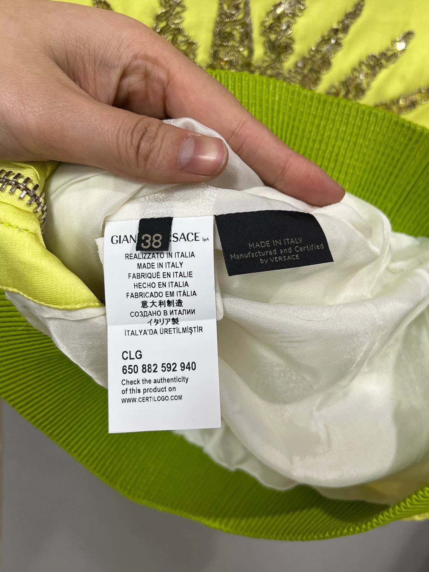Versace Versace Embroidered Light Jacket m Men Size US M / EU 48-50 / 2 - 5 Thumbnail