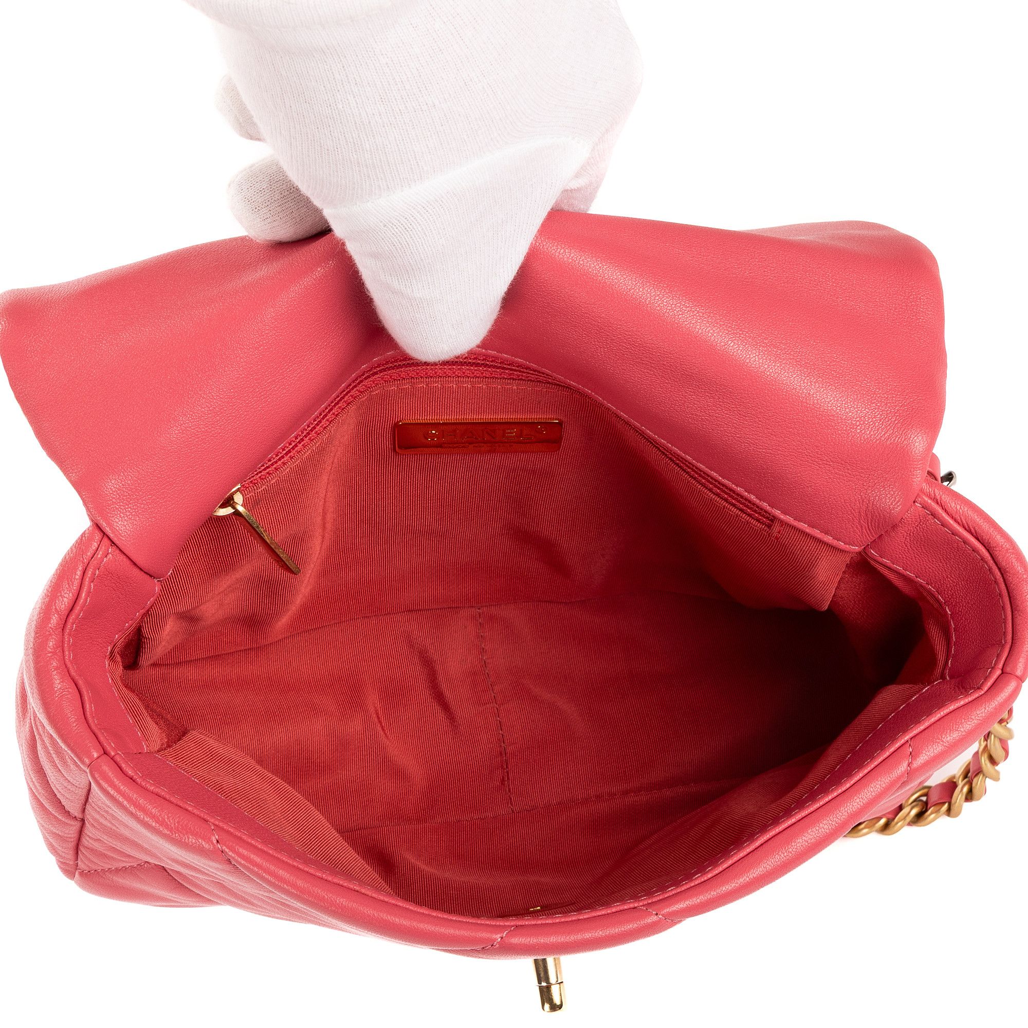 Chanel Classic 19 Flap Small Size ONE SIZE - 9 Thumbnail