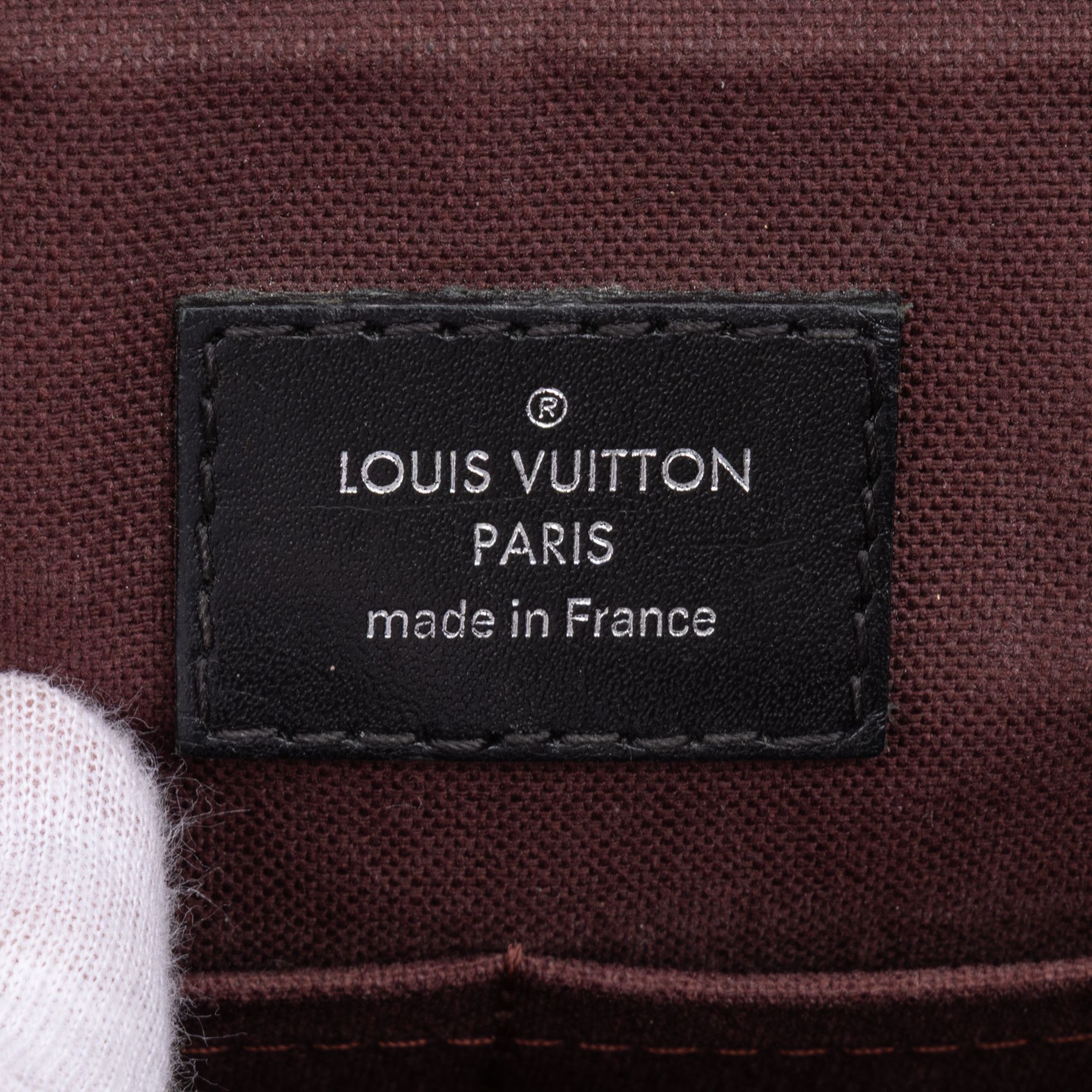 Louis Vuitton District PM Size ONE SIZE - 10 Thumbnail