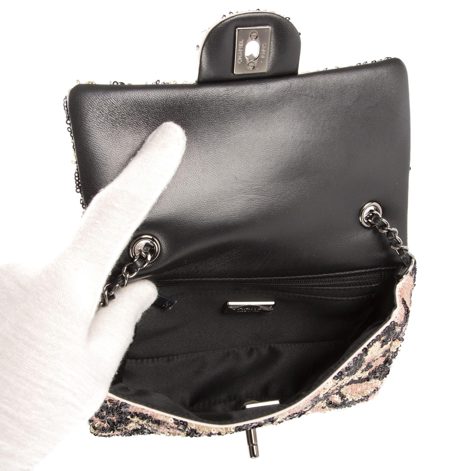 Chanel Ltd. Ed. Classic Mini Sequins Single Flap 19 Size ONE SIZE - 9 Thumbnail