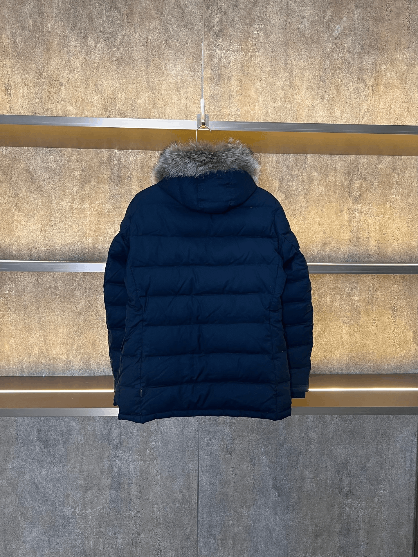 Moncler Moncler Down Down Jacket M Women Size M / US 6-8 / IT 42-44 - 2 Thumbnail