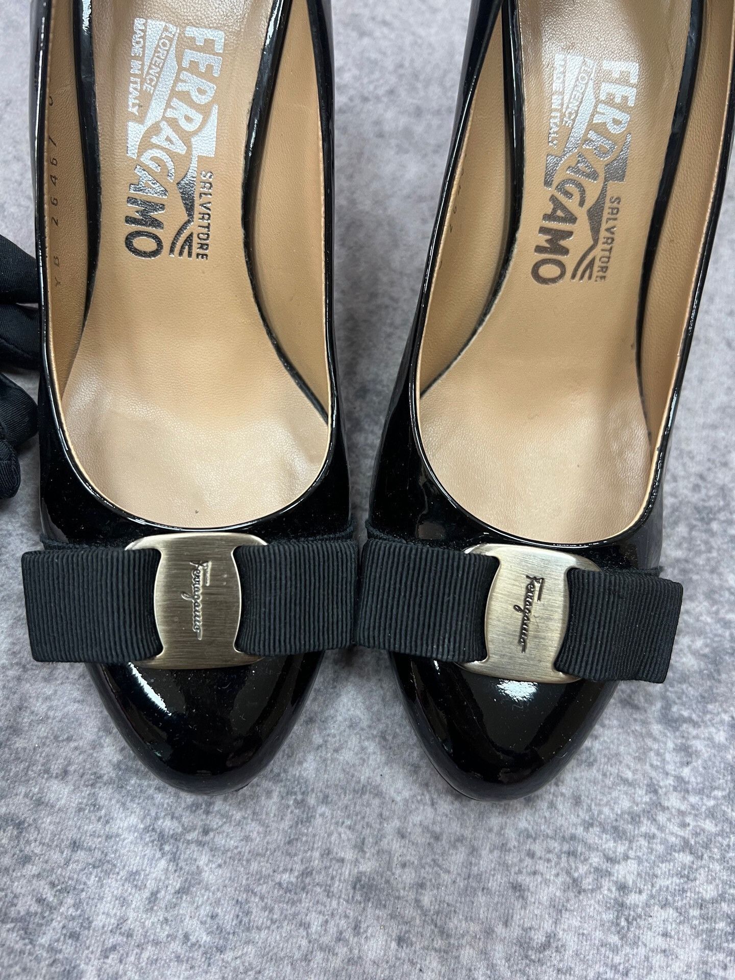 Salvatore Ferragamo Salvatore Ferragamo Lowtop Sneakers us_8-5 Women Size US 8.5 / IT 38.5 - 2 Thumbnail