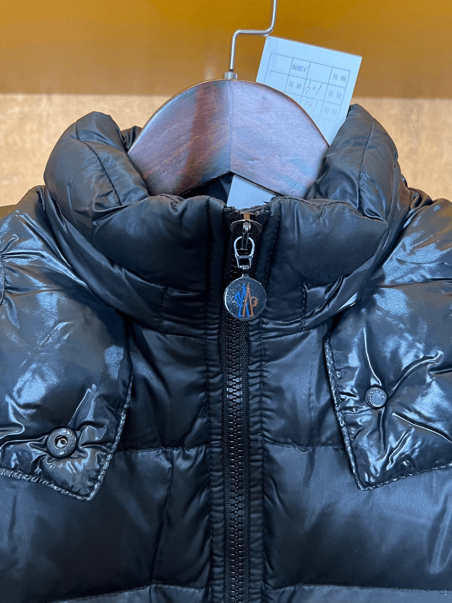 Moncler Moncler Down Down Jacket S Women Size S / US 4 / IT 40 - 4 Thumbnail