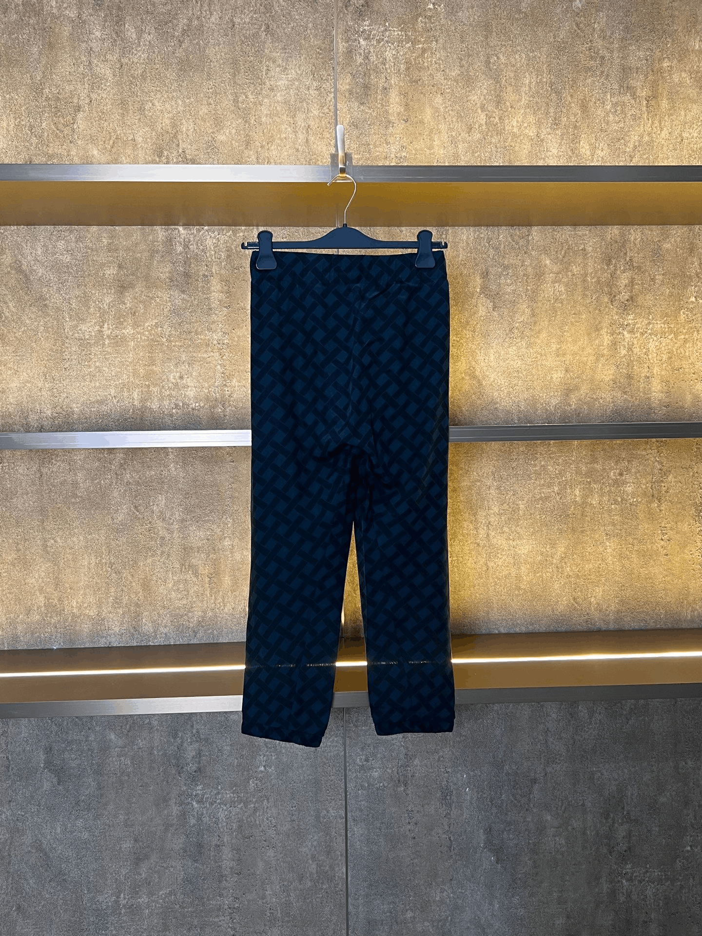 Marni Marni Pants 26 Women Size 26" / US 2 / IT 38 - 2 Thumbnail