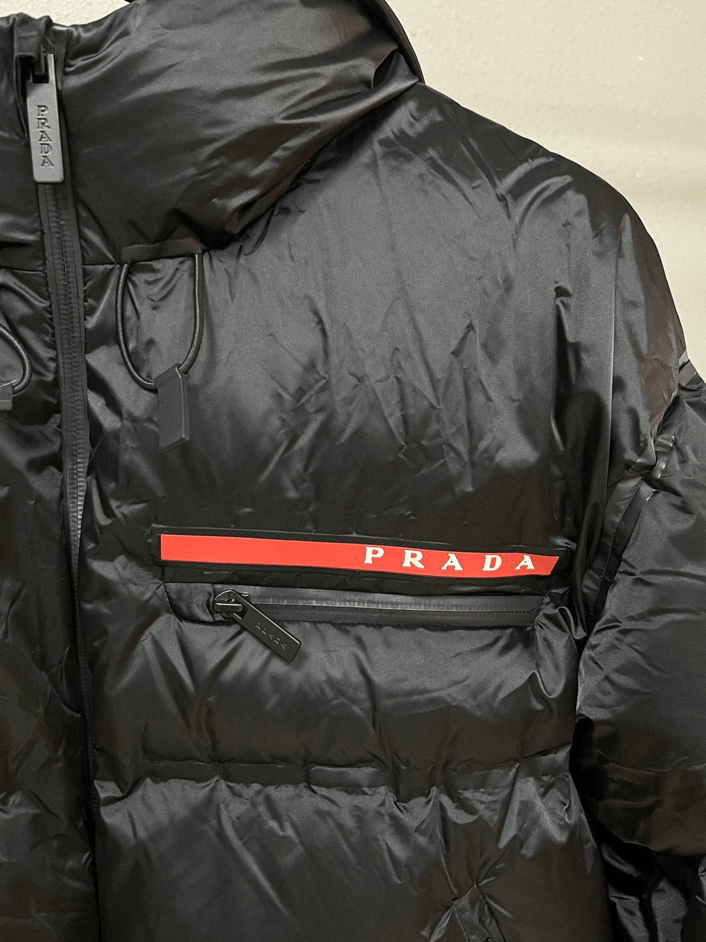 Prada Prada Down Cropped Red Down Jacket M Women Size M / US 6-8 / IT 42-44 - 3 Thumbnail