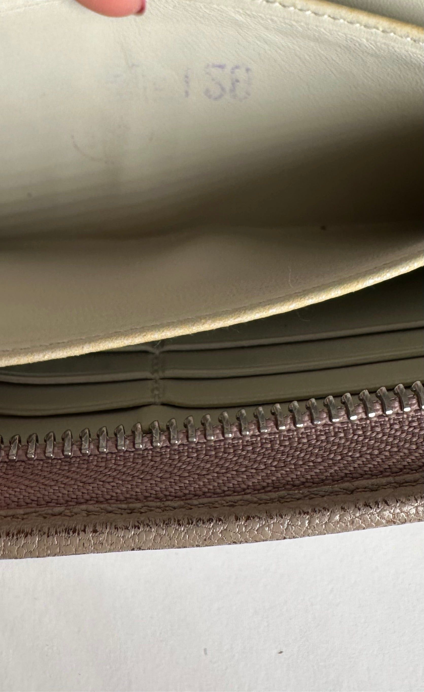 Loewe Vintage Madrid Zippy Leather Wallet Beige Grey Size ONE SIZE - 5 Thumbnail