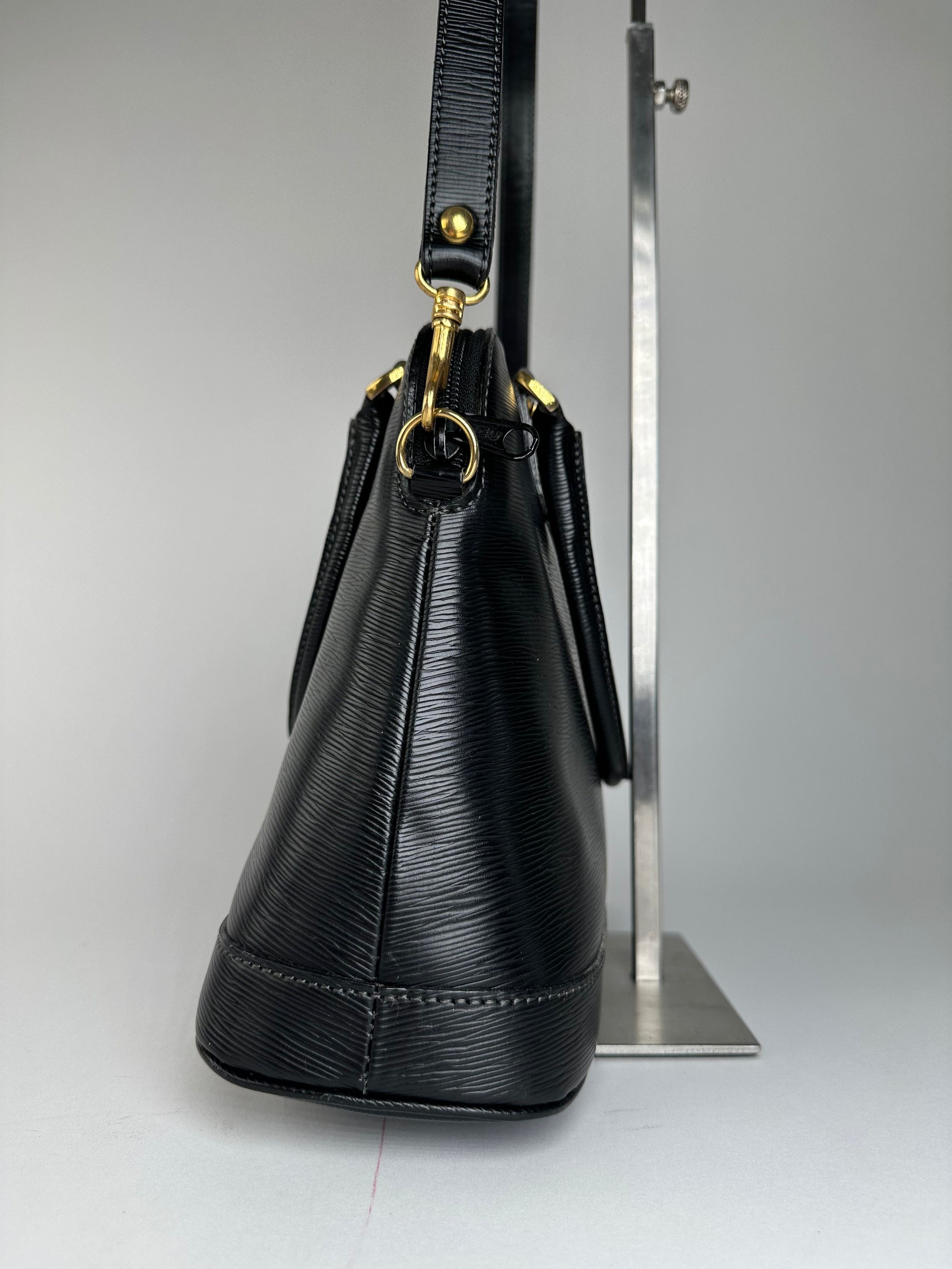 Courreges Vintage 2Way Riffeled Leather Handbag Black Size ONE SIZE - 9 Thumbnail