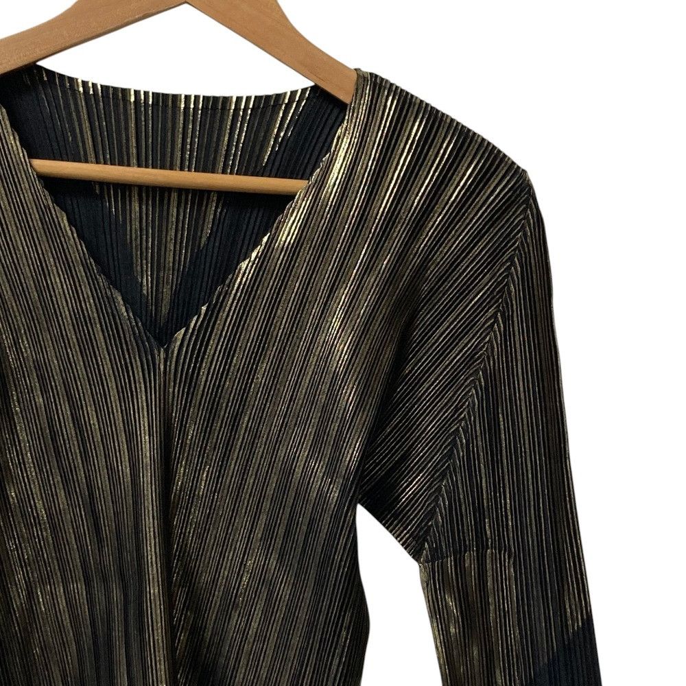 Issey Miyake Issey Miyake Pleats Please Issey Miyake V Neck Top Textile Tops PP03-FK353 DUTY FREE for USA Size ONE SIZE - 2 Thumbnail