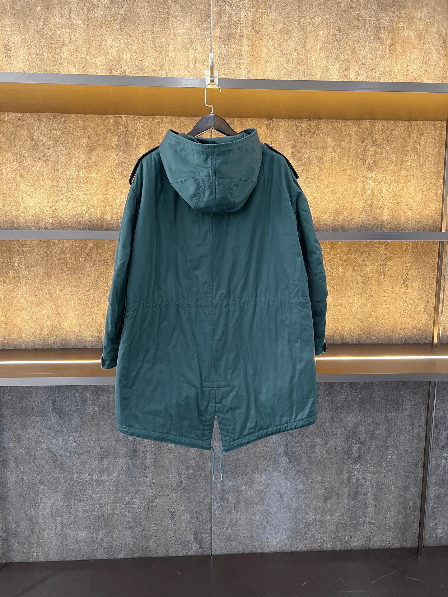 Celine Celine Green Coat M Women Size M / US 6-8 / IT 42-44 - 2 Thumbnail