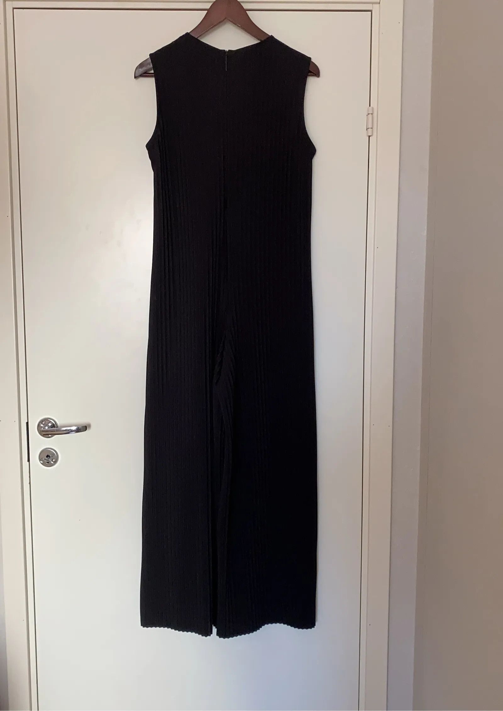 Cos Cos Jumpsuit Size 27" / US 4 / IT 40 - 2 Thumbnail