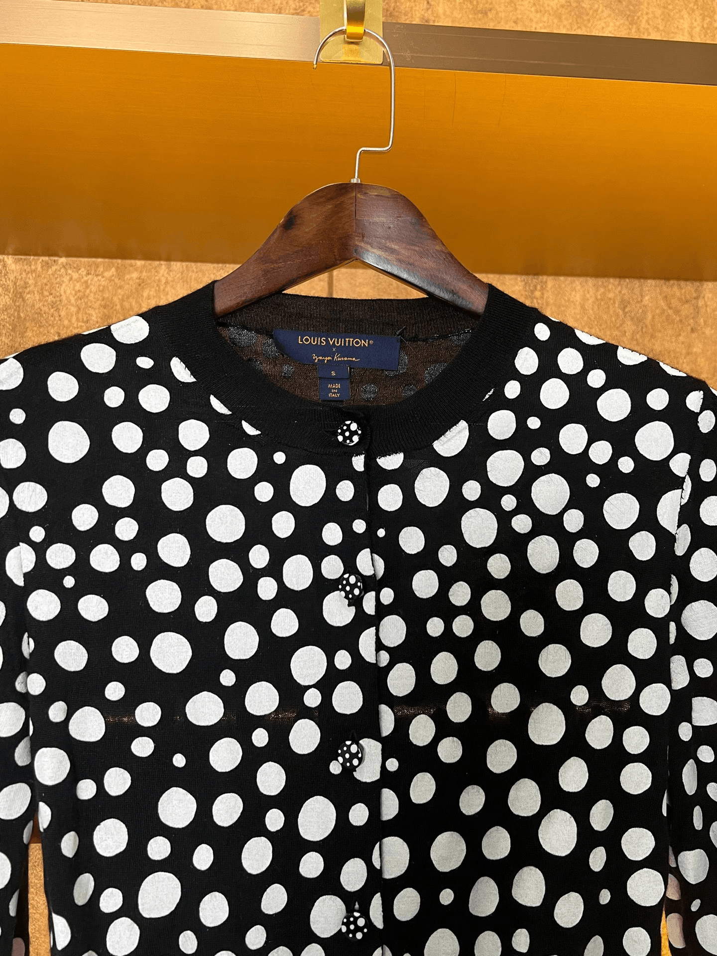 Louis Vuitton Louis Vuitton Sweater S Women Size S / US 4 / IT 40 - 3 Thumbnail