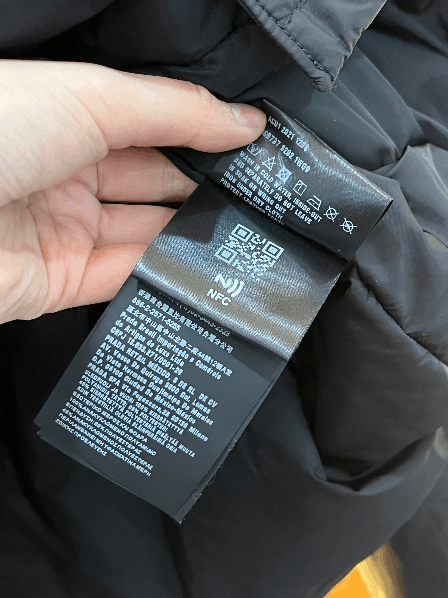 Prada Prada Cotton Down Jacket L Women Size L / US 10 / IT 46 - 5 Thumbnail