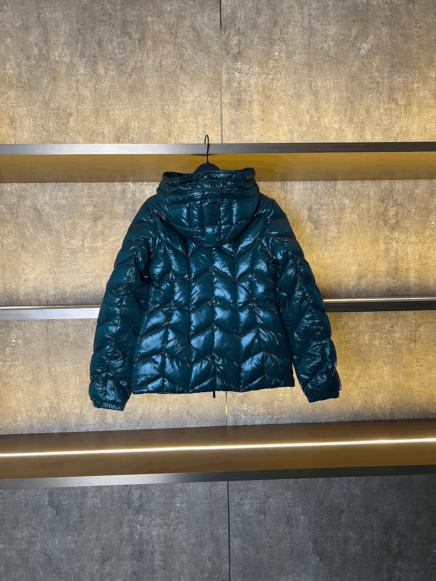 Moncler Moncler Down Green Down Jacket S Women Size S / US 4 / IT 40 - 2 Thumbnail