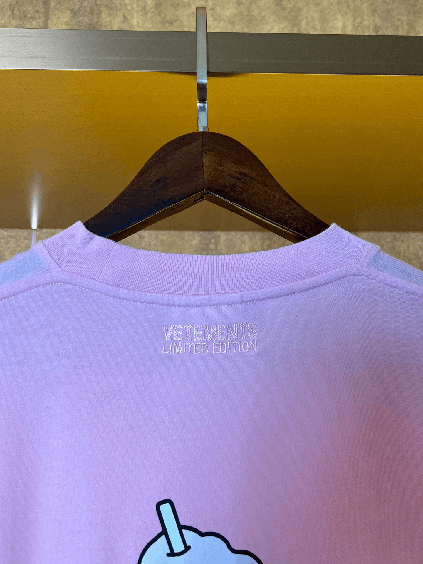 Vetements Vetements T-Shirt xs Men Size US XS / EU 42 / 0 - 4 Thumbnail
