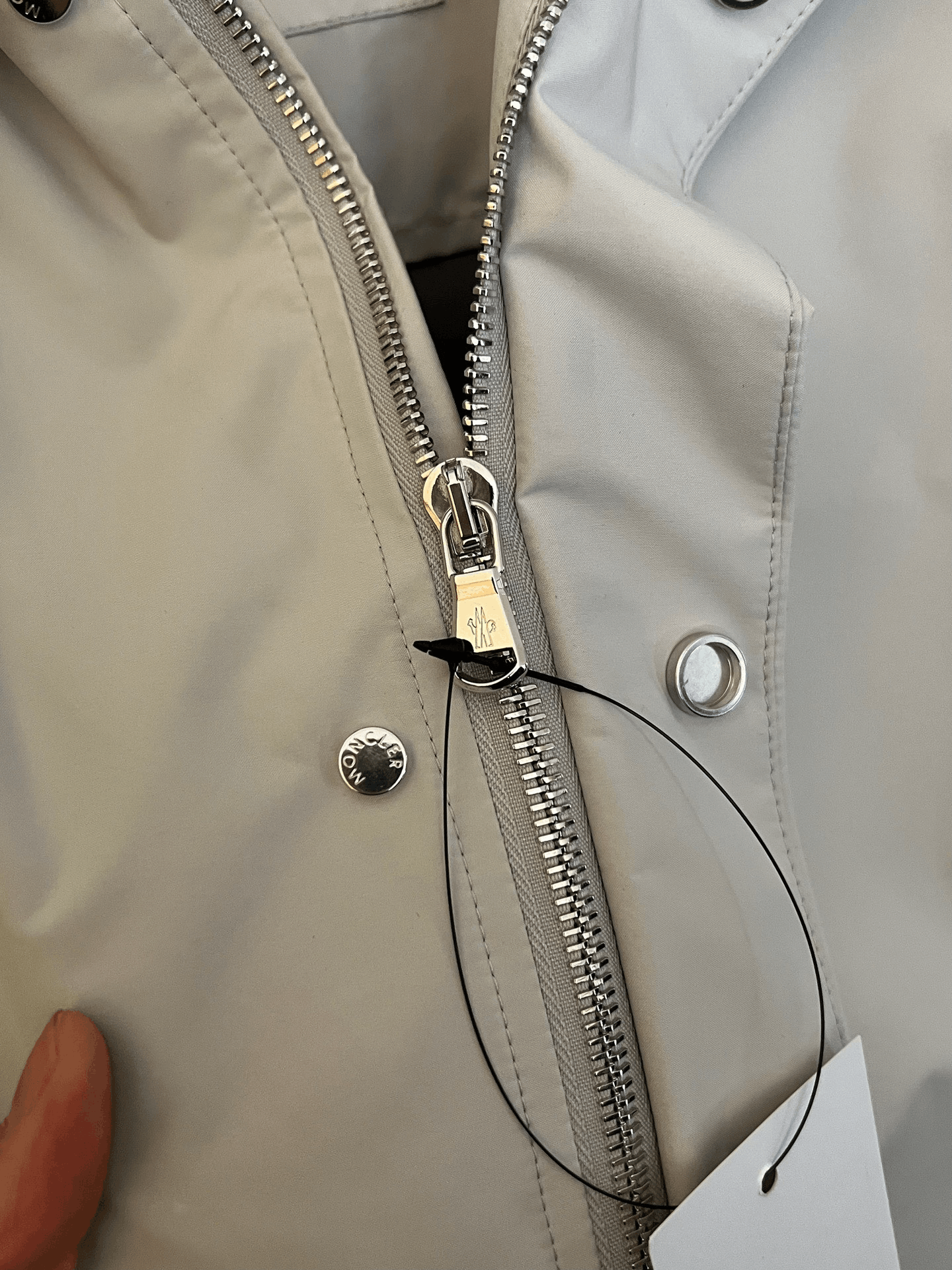 Moncler Moncler Coat S Women Size S / US 4 / IT 40 - 3 Thumbnail