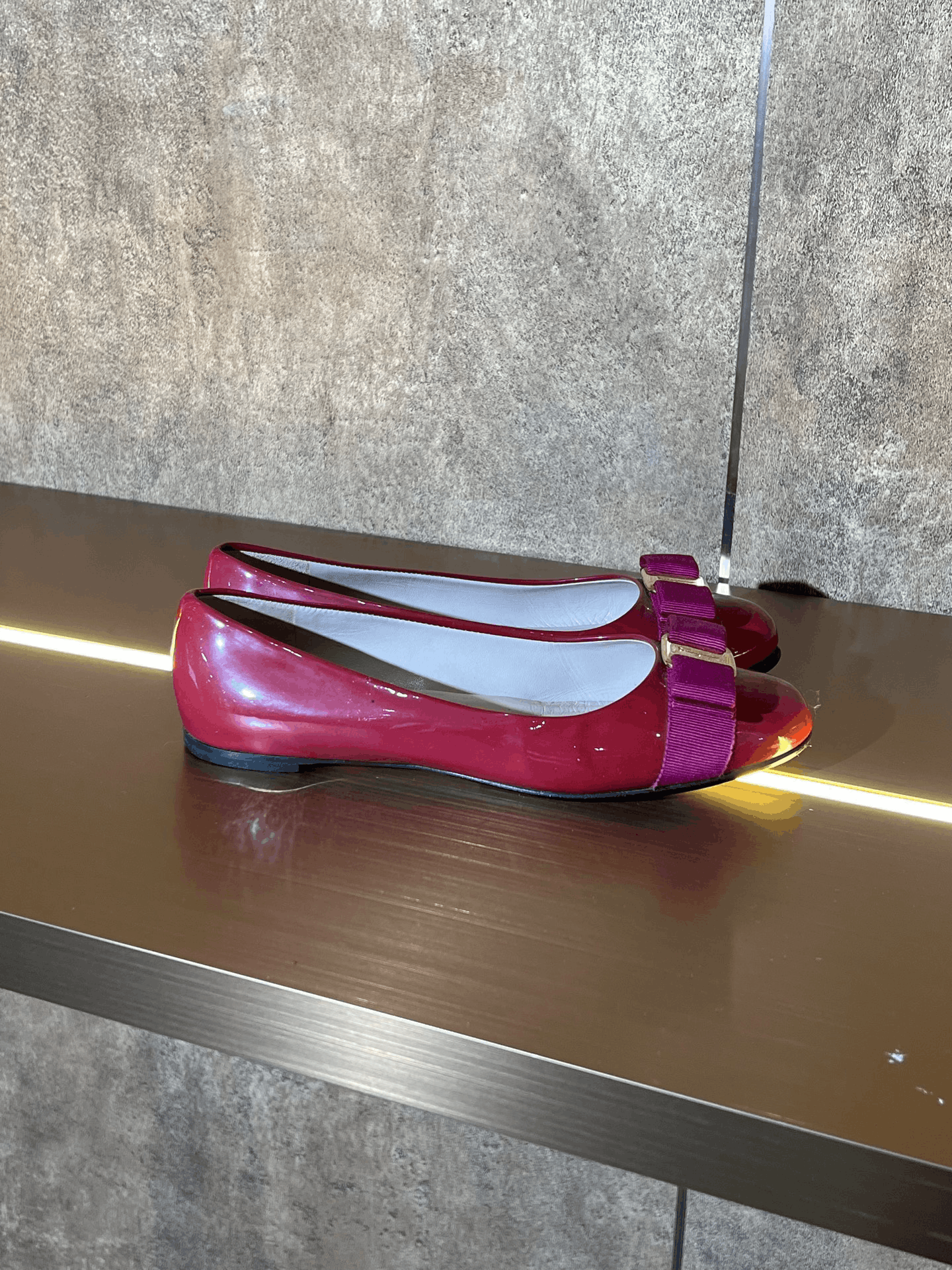 Salvatore Ferragamo Salvatore Ferragamo Lowtop Sneakers us_9 Women Size US 9 / IT 39 - 2 Thumbnail