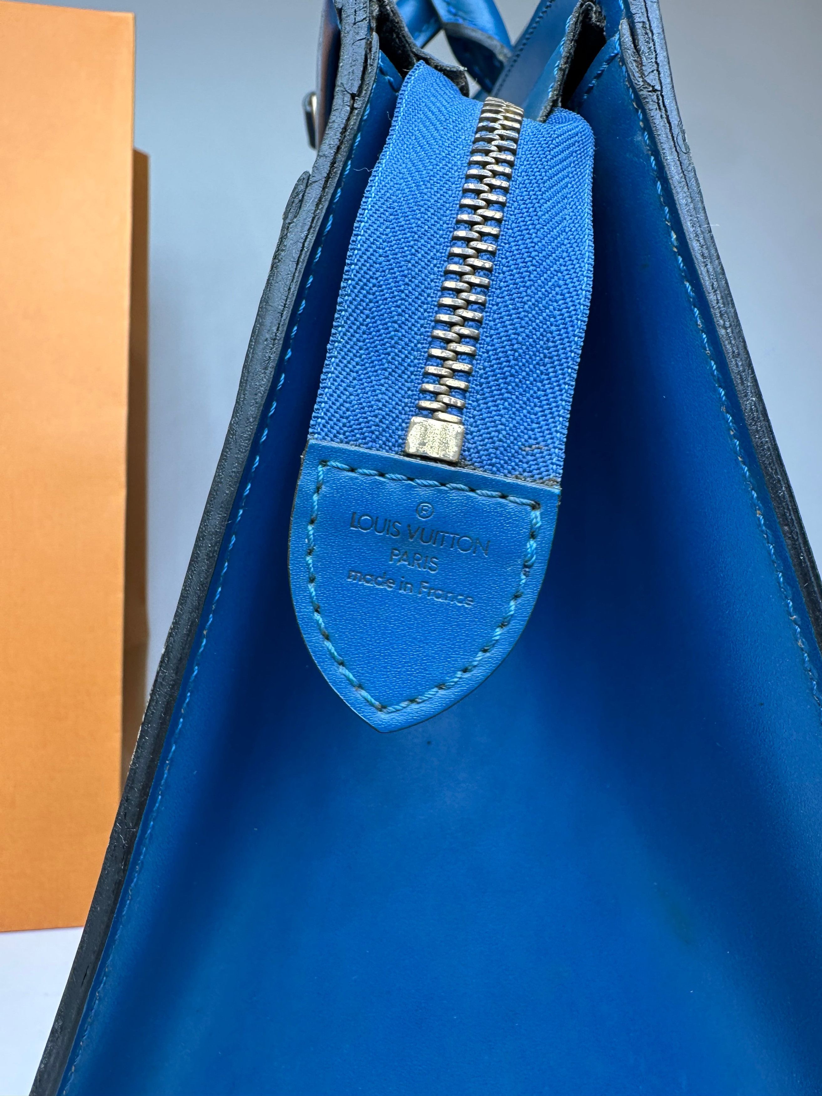 Other Vintage Louis Vuitton EPI Leather Handbag Blue Size ONE SIZE - 8 Thumbnail