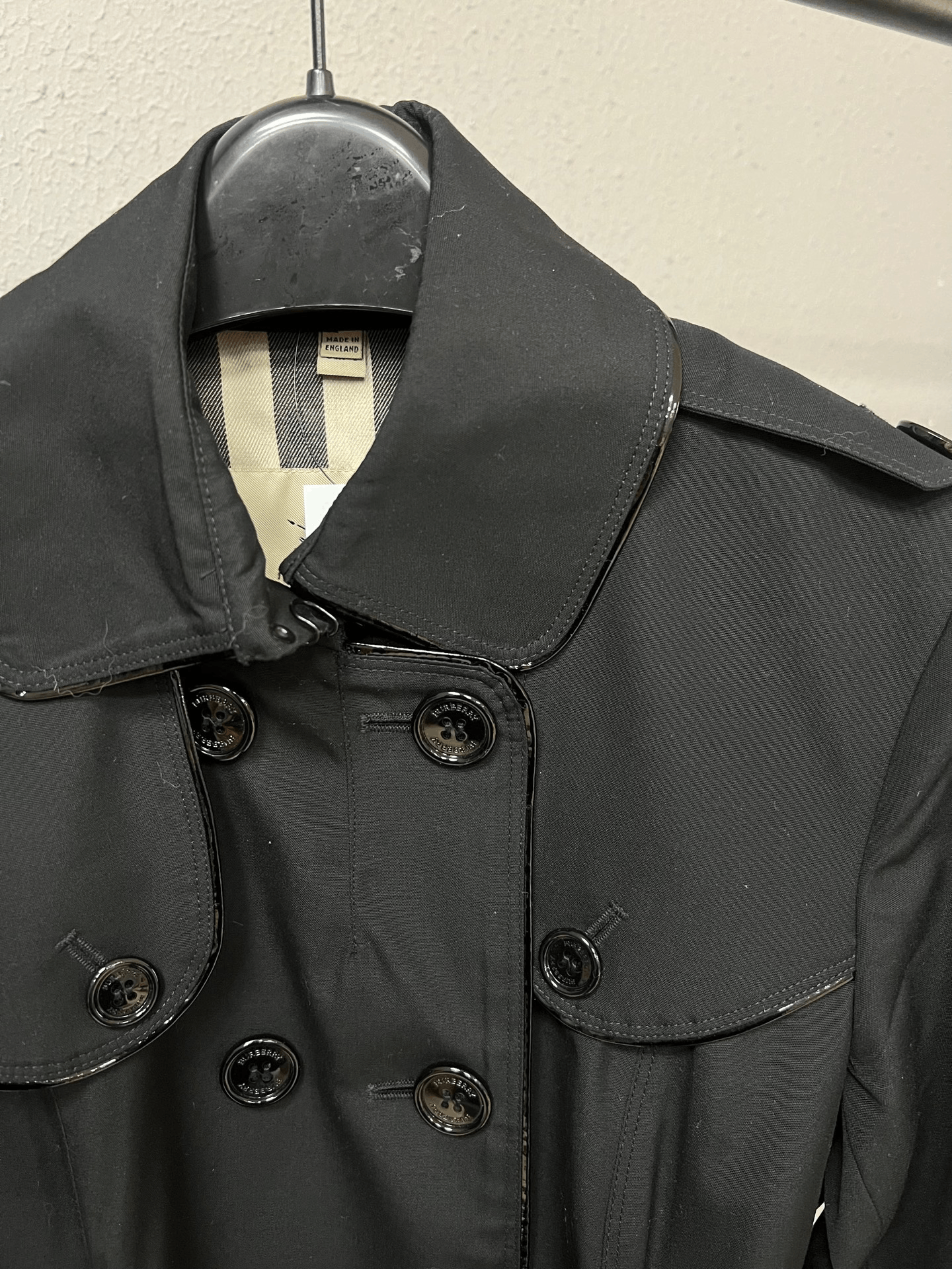 Burberry Burberry Plaid Coat M Women Size M / US 6-8 / IT 42-44 - 3 Thumbnail